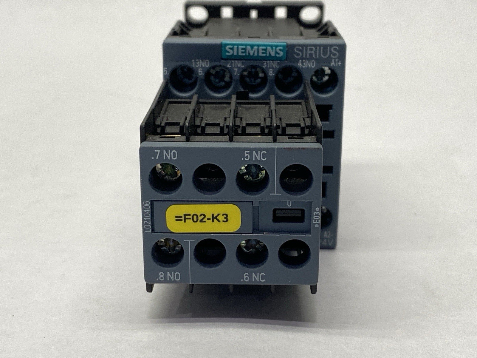 Siemens 3RH2122-1BB40 Contactor Relay 24VDC w/ 3RH2911-1FB11 Contact Block - Maverick Industrial Sales