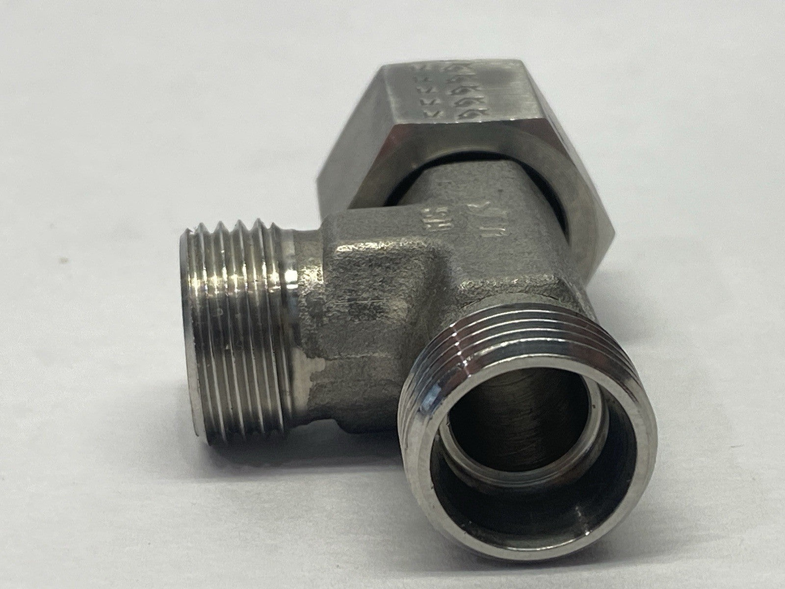 Brennan Industries D6602-L12-L12-L12-SS-X Tee Without Nuts M18x1.5 - Maverick Industrial Sales