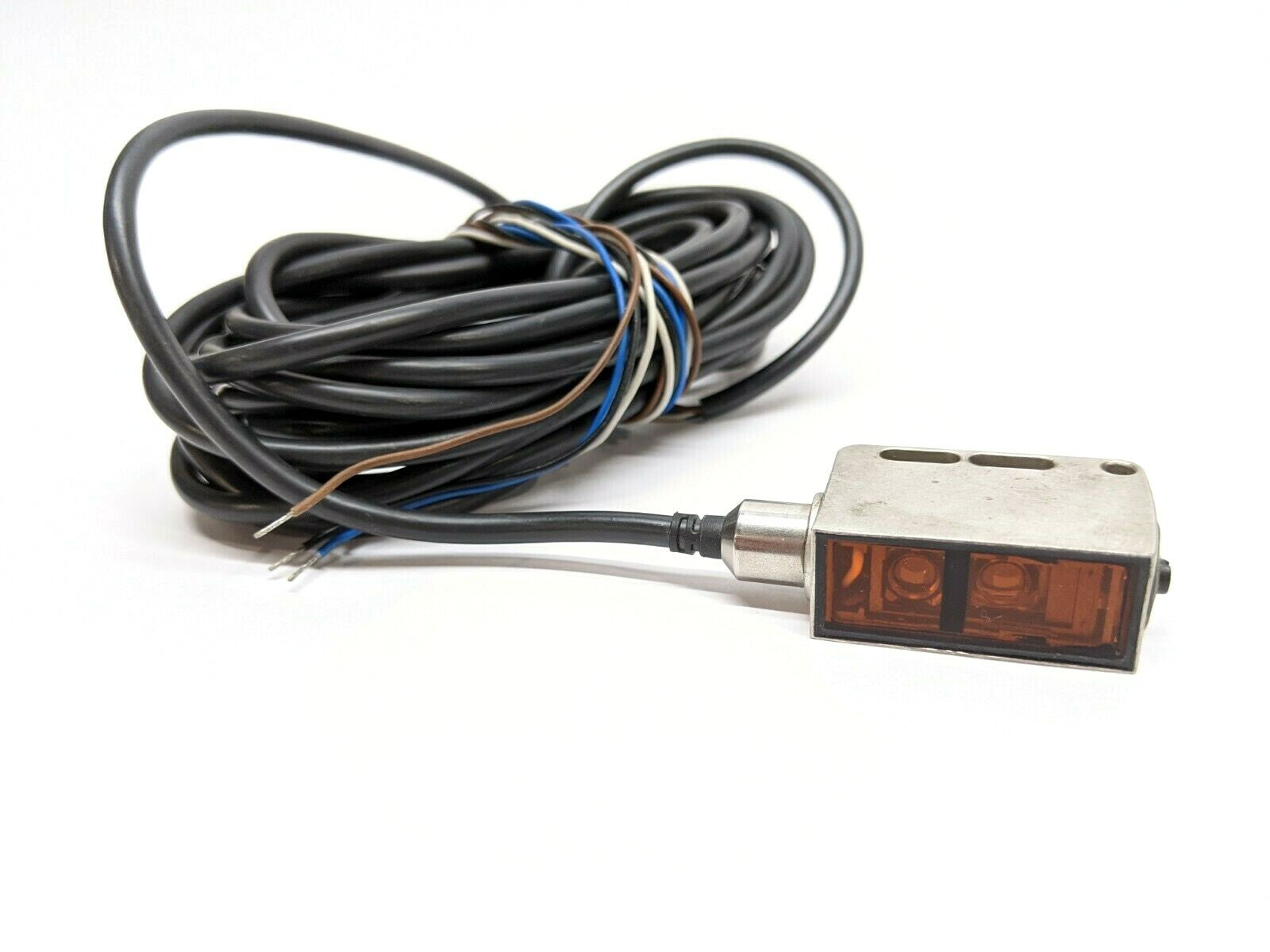QM26VNAF400-5M | Banner Washdown Sensor 28728 - Used - Maverick Industrial Sales