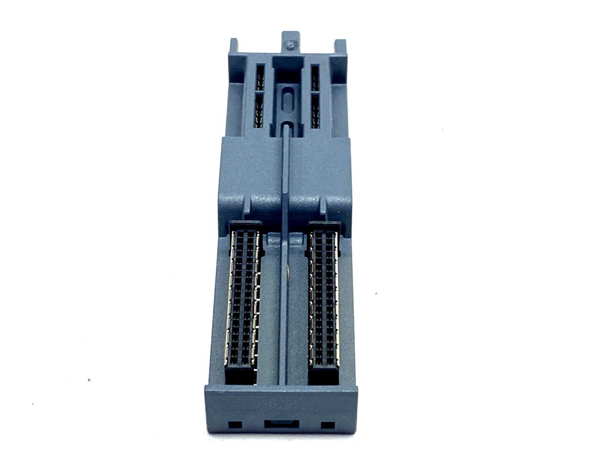 | Siemens 6ES7590-0AA00-0AA0 SIMATIC S7-1500 I/O Module U-Connector, Backplane Bus - Used - Maverick Industrial Sales