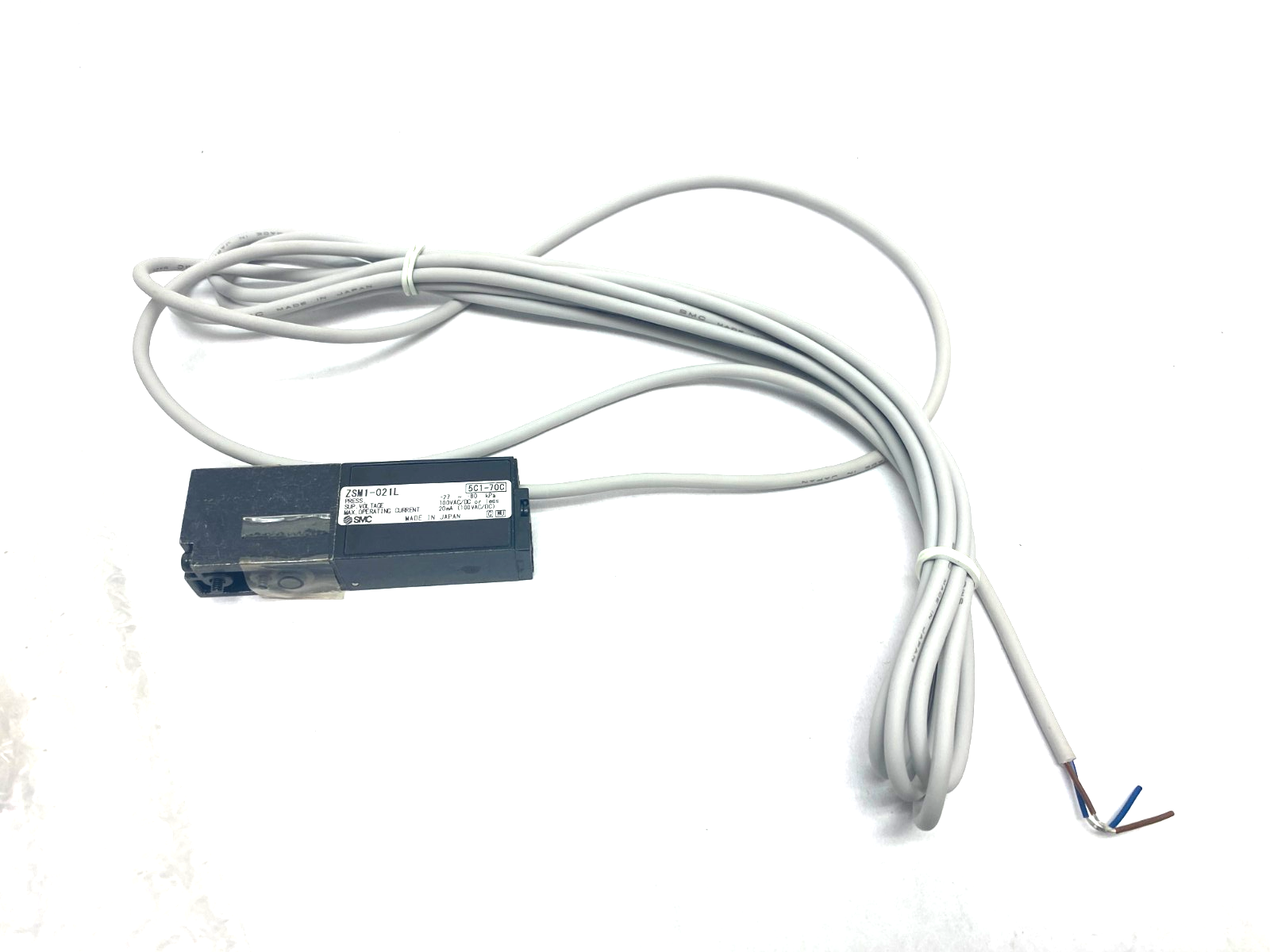 SMC ZSM1-021L Diaphragm Type Vacuum Switch Solid-State 4.5-28VDC - Maverick Industrial Sales