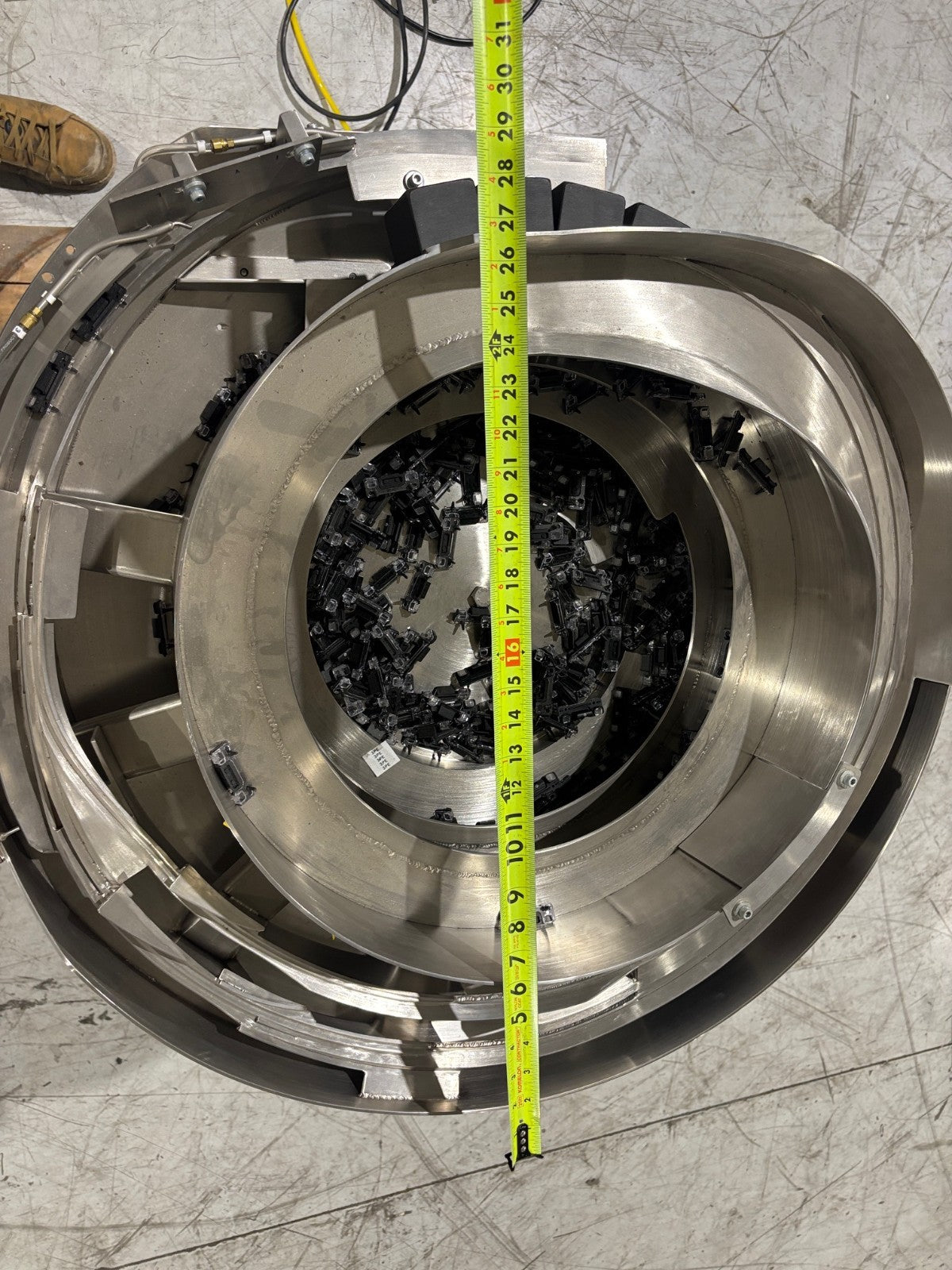 21673 | Fortville Custom Vibratory Bowl Feeder, , REOVIB MFS 268 Controls, 30" - Used - Maverick Industrial Sales