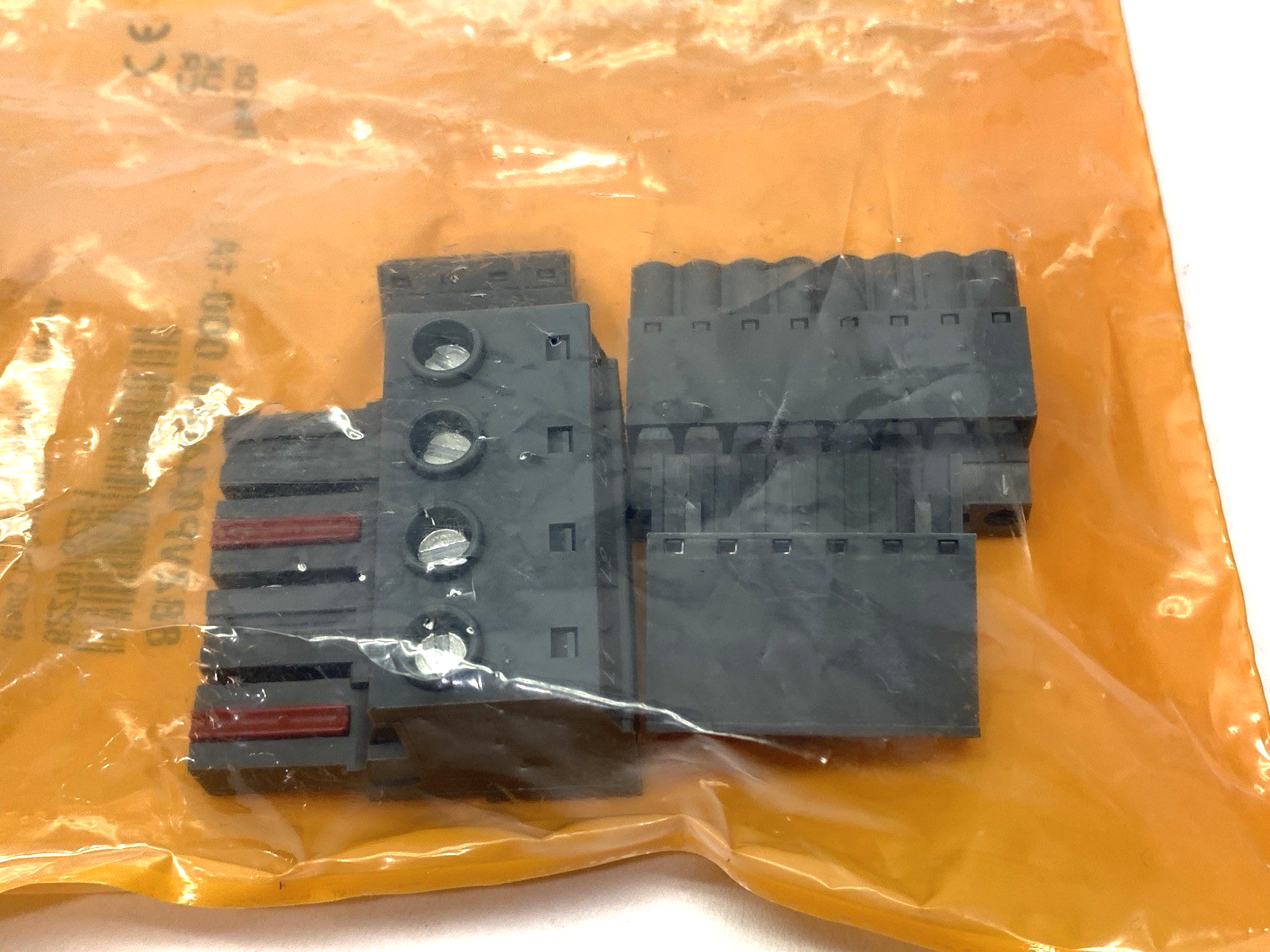 8BZVP044000.000-1A | B&R Rev. C0 Terminal Block Set Screw Clamp - New - Maverick Industrial Sales
