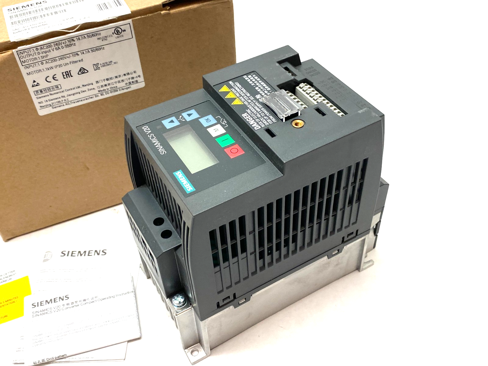 Siemens 6SL3210-5BB21-1UV1 Sinamics V20 Converter 1AC 230V 1.1kW Unfilt - Maverick Industrial Sales
