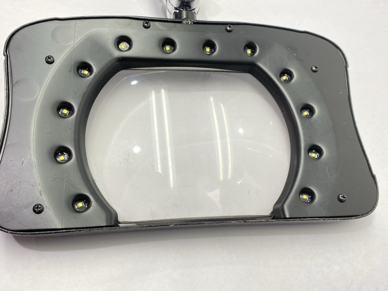 82400-4-B | O.C. White Green-Lite 7" x 5.25" Rectangle ESD Safe Magnifying Lamp - Used - Maverick Industrial Sales
