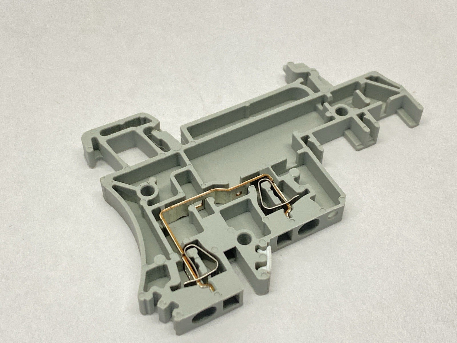 1492-LS2-3 | Allen Bradley IEC Sensor Terminal Block LOT OF 10 - Used - Maverick Industrial Sales