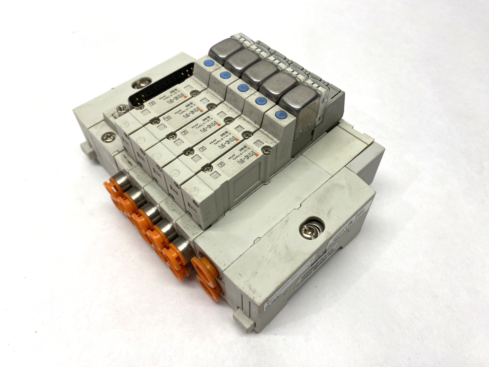 SS5Y3-45NFD-05U-N7 | SMC Pneumatic Manifold Assembly 5 Stations 1/4" Ports 24VDC - Used - Maverick Industrial Sales