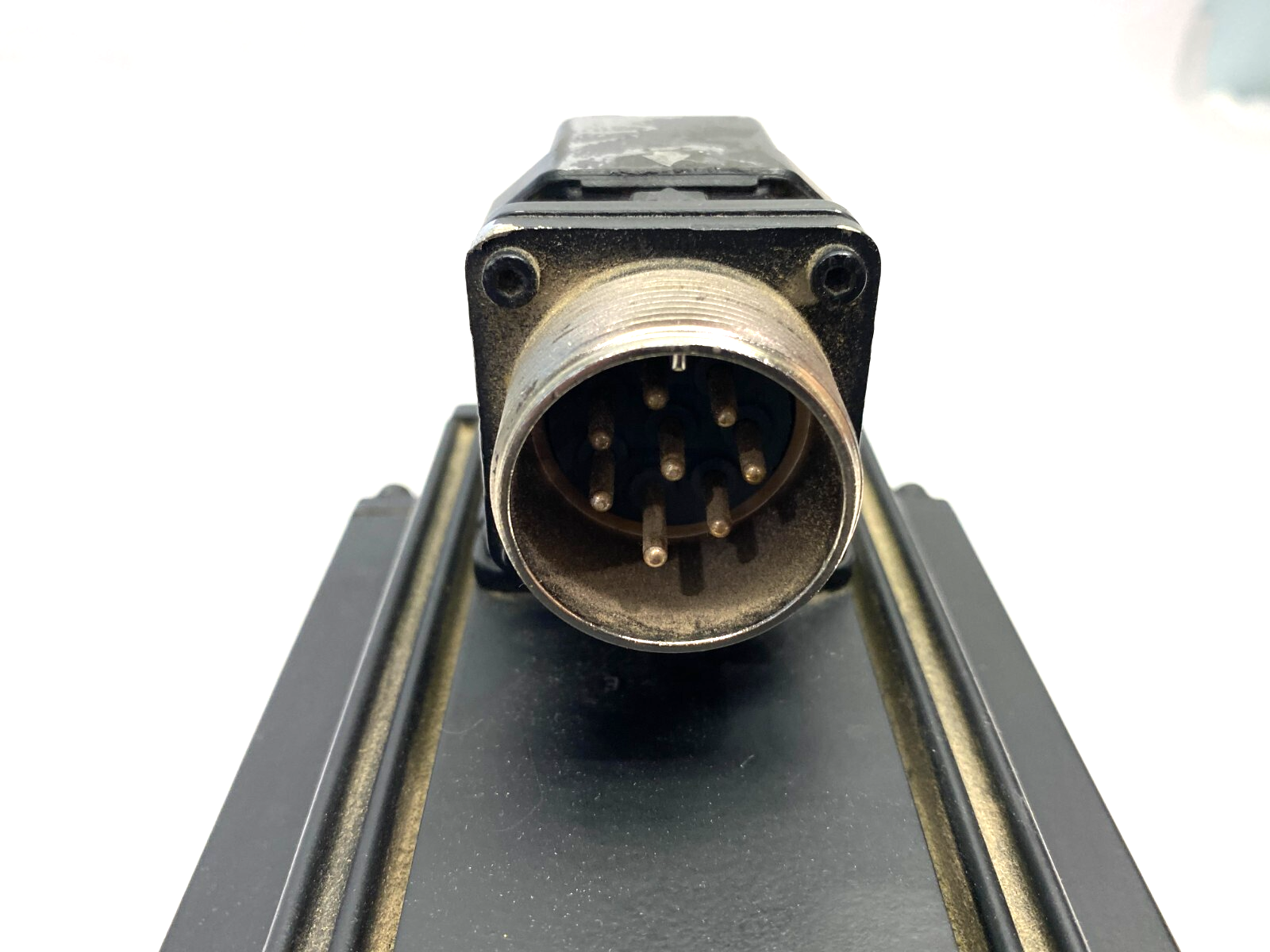 Rexroth Indramat MDD071B-N-040-N2S-095GA0 Servo Motor 3-Phase R911265186 - Maverick Industrial Sales