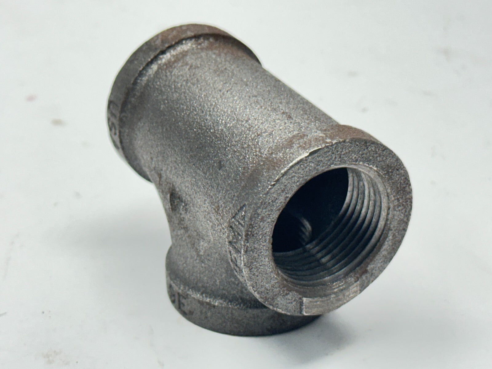 1" Cast Iron Tee Fitting - Maverick Industrial Sales