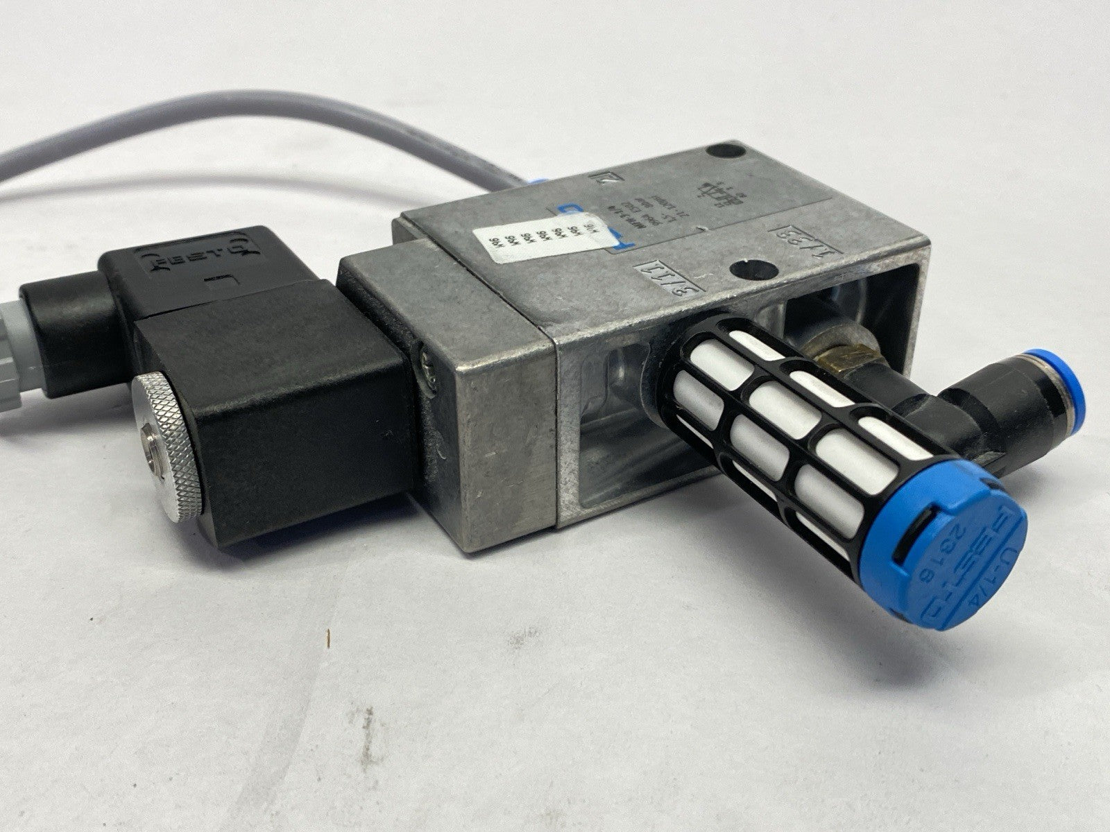 Festo MFH-3-1/4 Pneumatic Solenoid Valve 9964 w/ MSFG-24/42-50/60 Solenoid 4527 - Maverick Industrial Sales