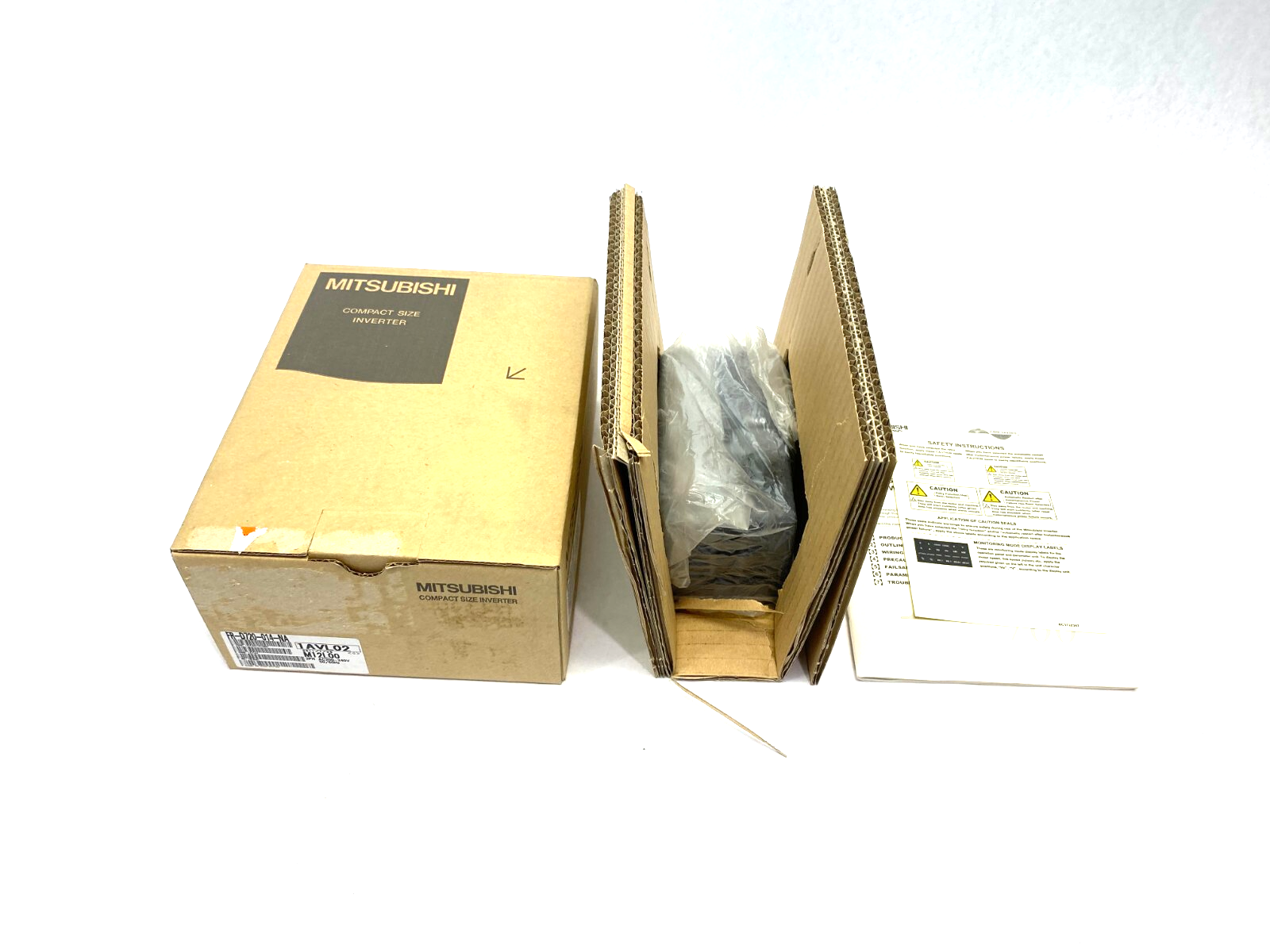 Mitsubishi FR-D720-014-NA Compact Variable Speed Drive 3Ph AC200-240V - Maverick Industrial Sales