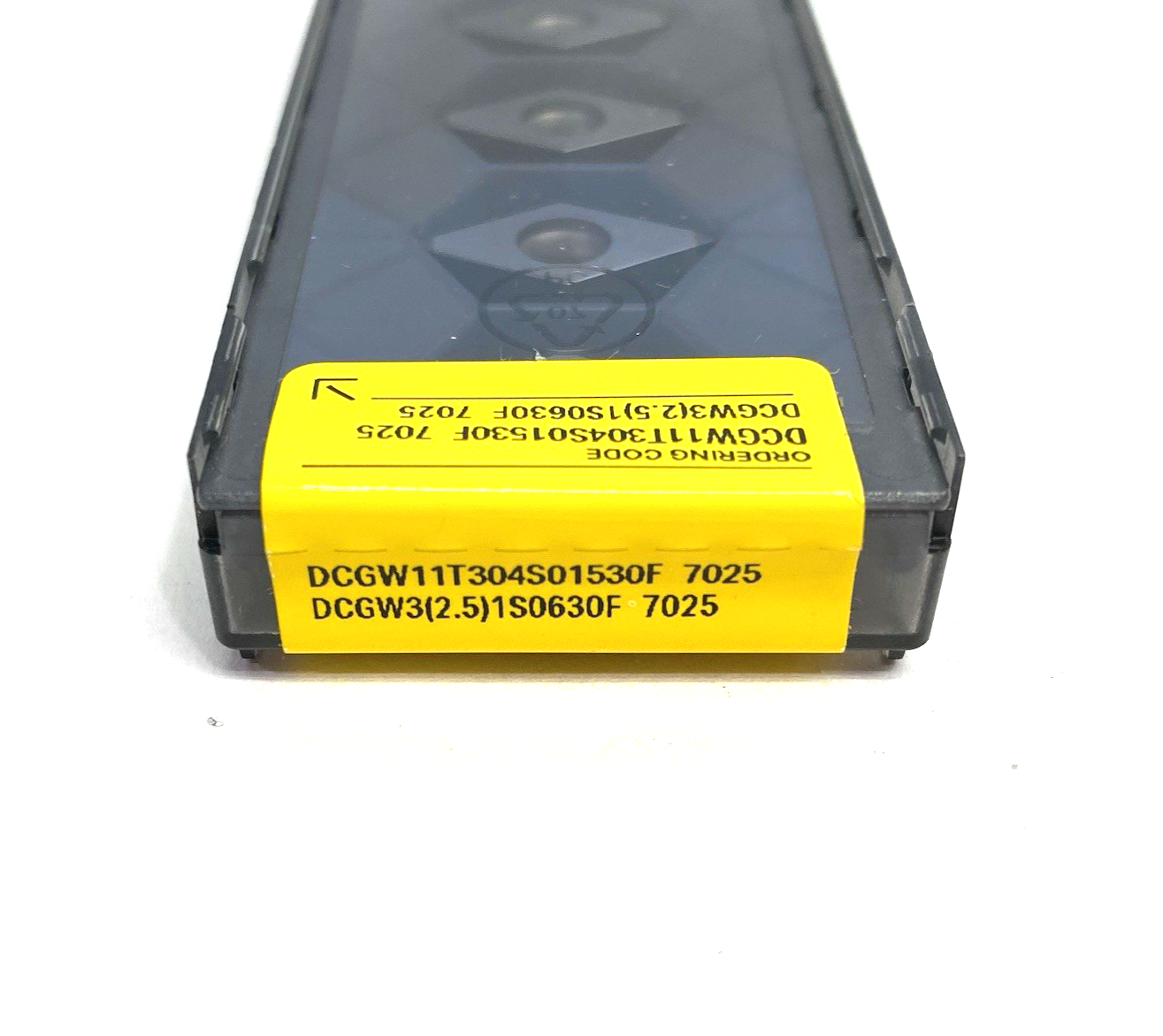 57676976 | Sandvik 5767697 CoroTurn® 107 Turning Insert DCGW3(2.5)1S0630F 7025 PKG OF 5 - New - Maverick Industrial Sales