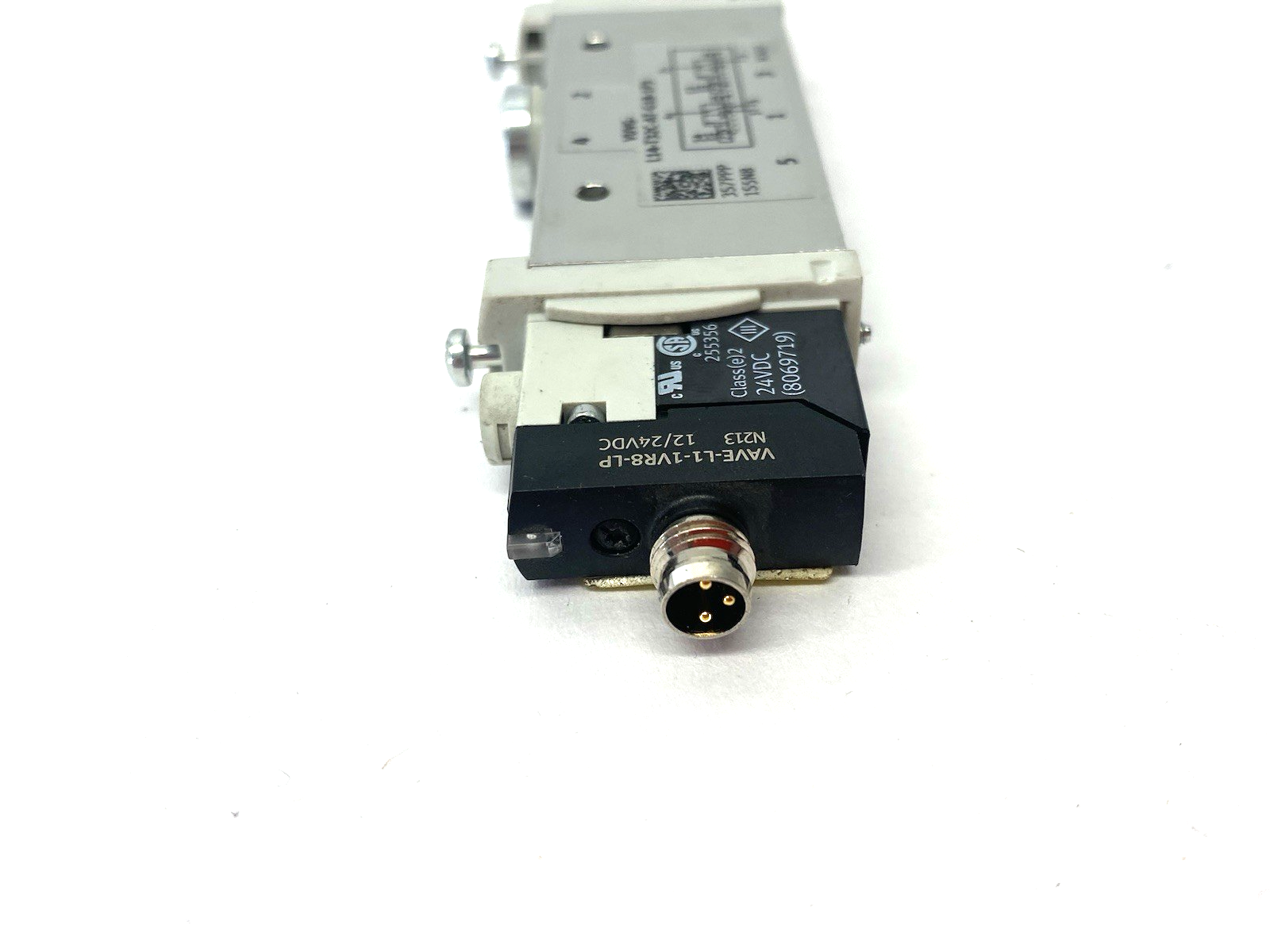 Festo VUVG-L14-T32C-AT-G18-1P3 Solenoid Valve 2x3/2-way monostable closed 566496 - Maverick Industrial Sales