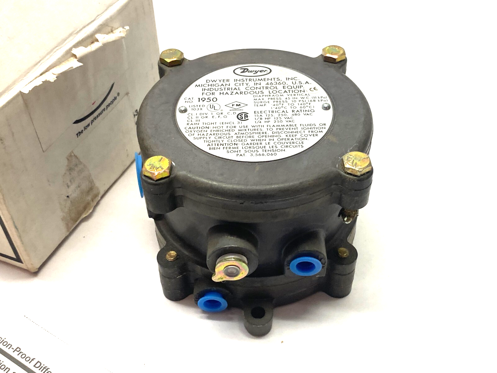 Dwyer 1950-1-2F Explosion Proof Pressure Switch - Maverick Industrial Sales
