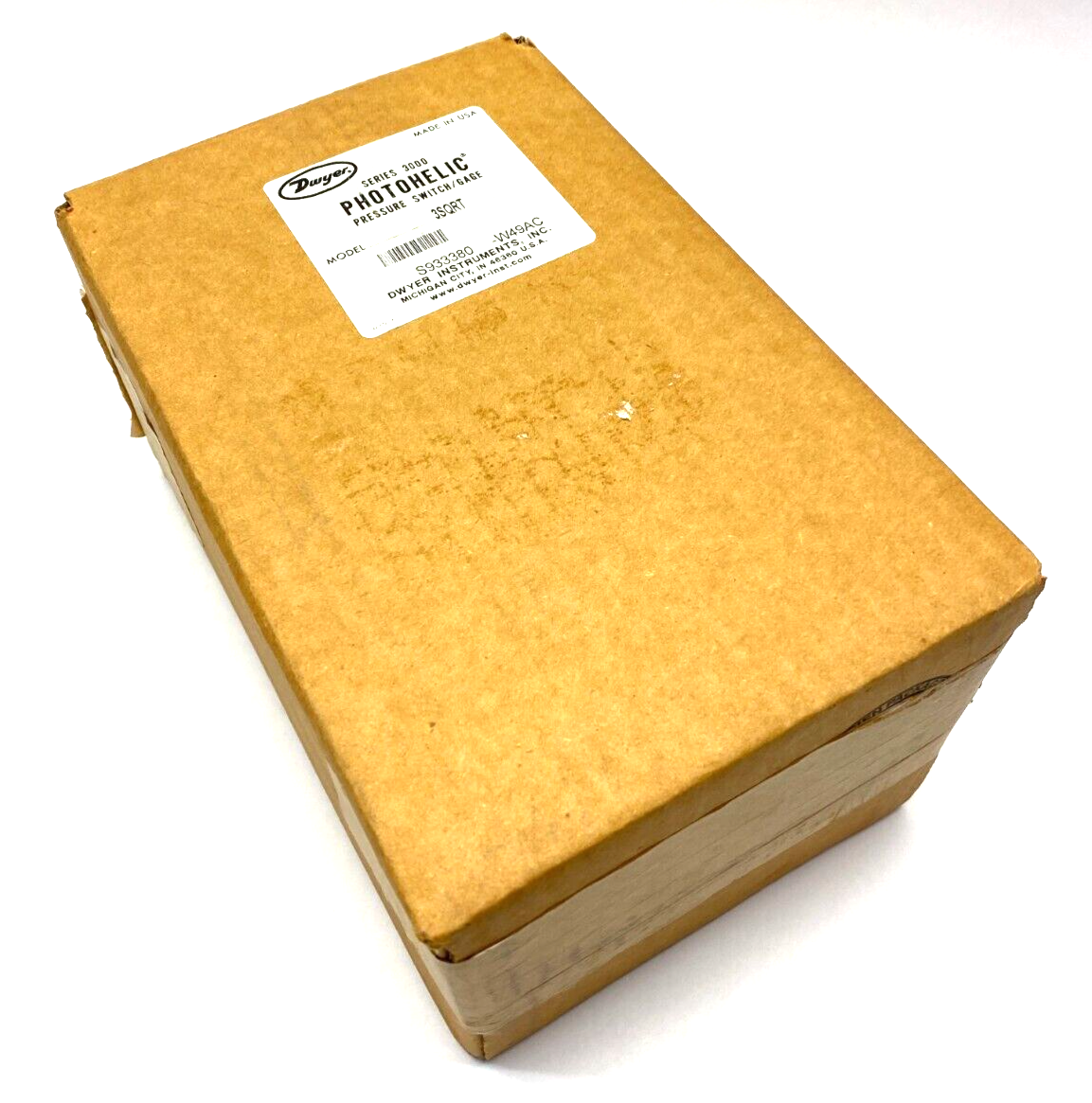 Dwyer 3SQRT Series 3000 Photohelic Pressure Switch/Gage - Maverick Industrial Sales