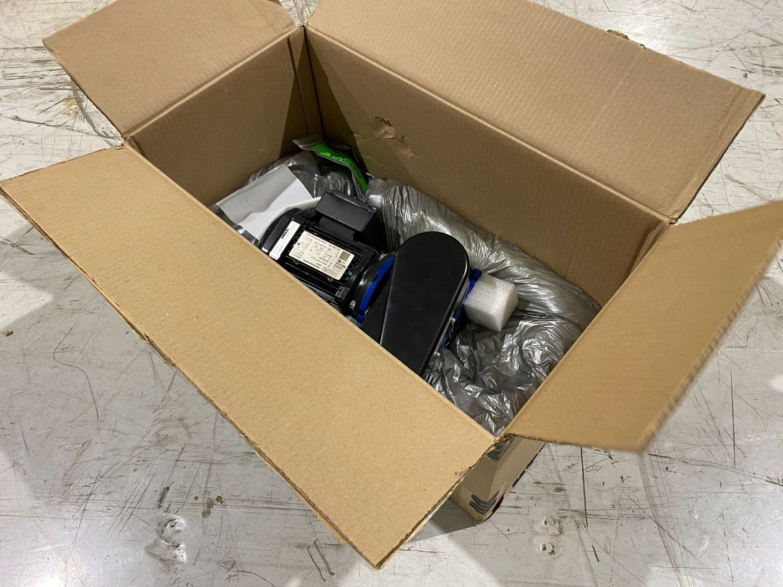 Dorner 22UBES02A-4432 & 62Z010ES423EN eDrive End Drive Unit - Maverick Industrial Sales