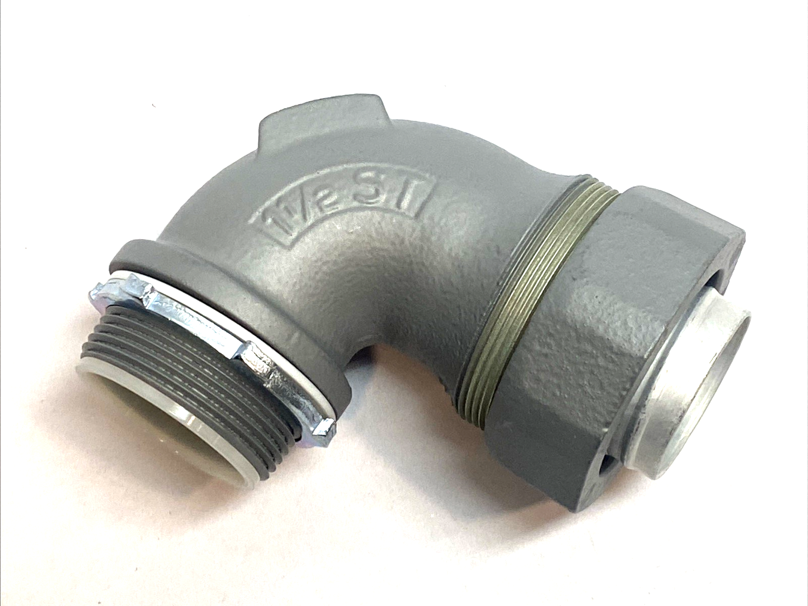 STB-90150 | Appleton 90° Liquidtight Connector 1-1/2" LT Flex Insulated - New Other - Maverick Industrial Sales