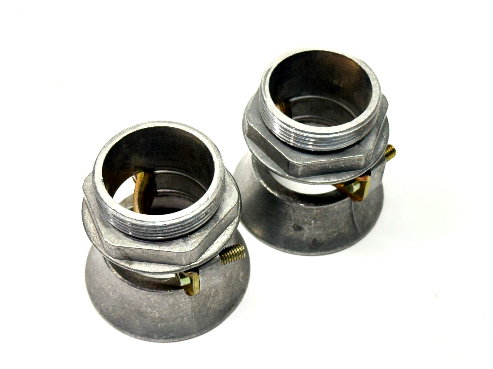 Bellmouth Cable Gland Clamp 1-3/16" Cable Opening LOT OF 2 - Maverick Industrial Sales