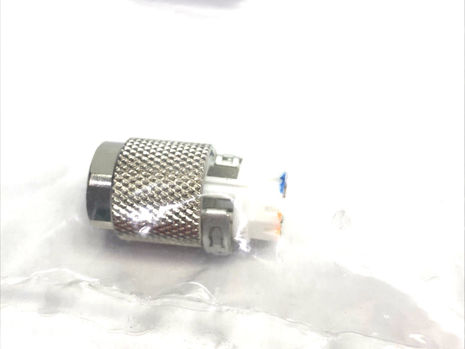 0986 EMC 600 | Lumberg Automation Field Attachable M12 8-pin Connector 934637032 - New - Maverick Industrial Sales
