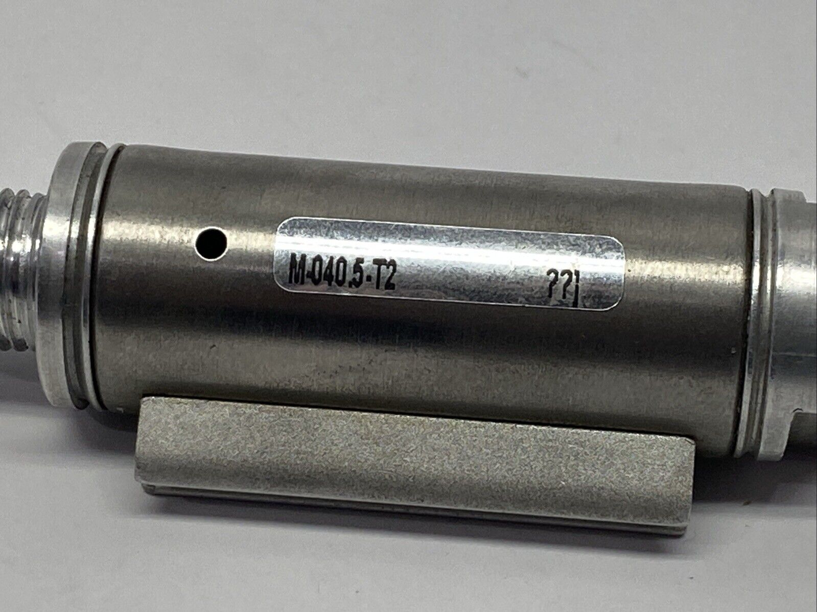 Bimba M-040.5-T2 Pneumatic Cylinder 3/4" Bore 0.5" Stroke - Maverick Industrial Sales