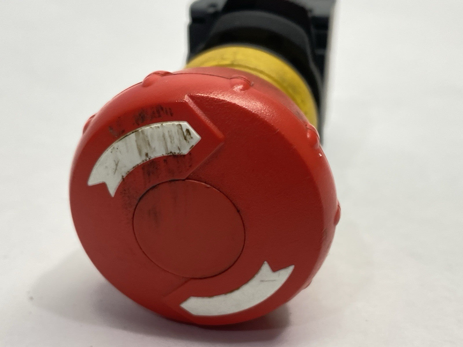 Allen Bradley 800FP-MT44 Emergency Stop Pushbutton w/ 800F-ALP 2x 800F-X01 - Maverick Industrial Sales