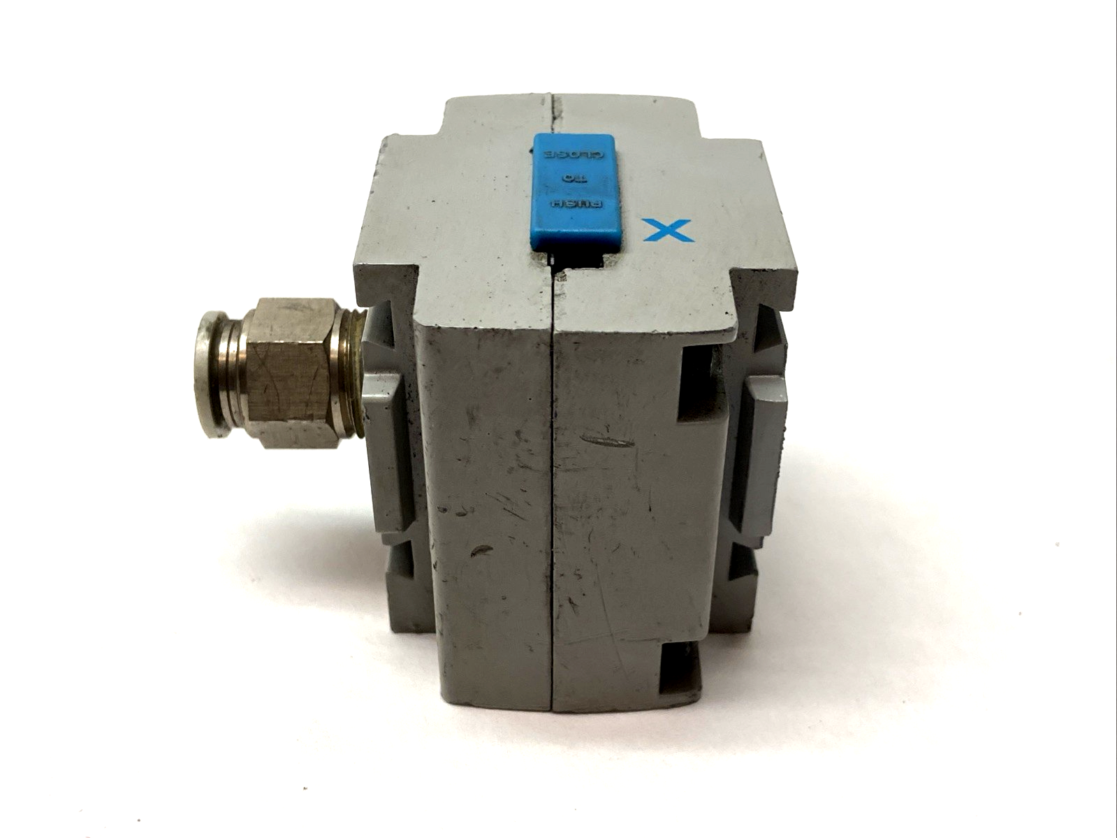 Festo HEA-M2-G3/8 Manual On/Off Valve 183004 - Maverick Industrial Sales