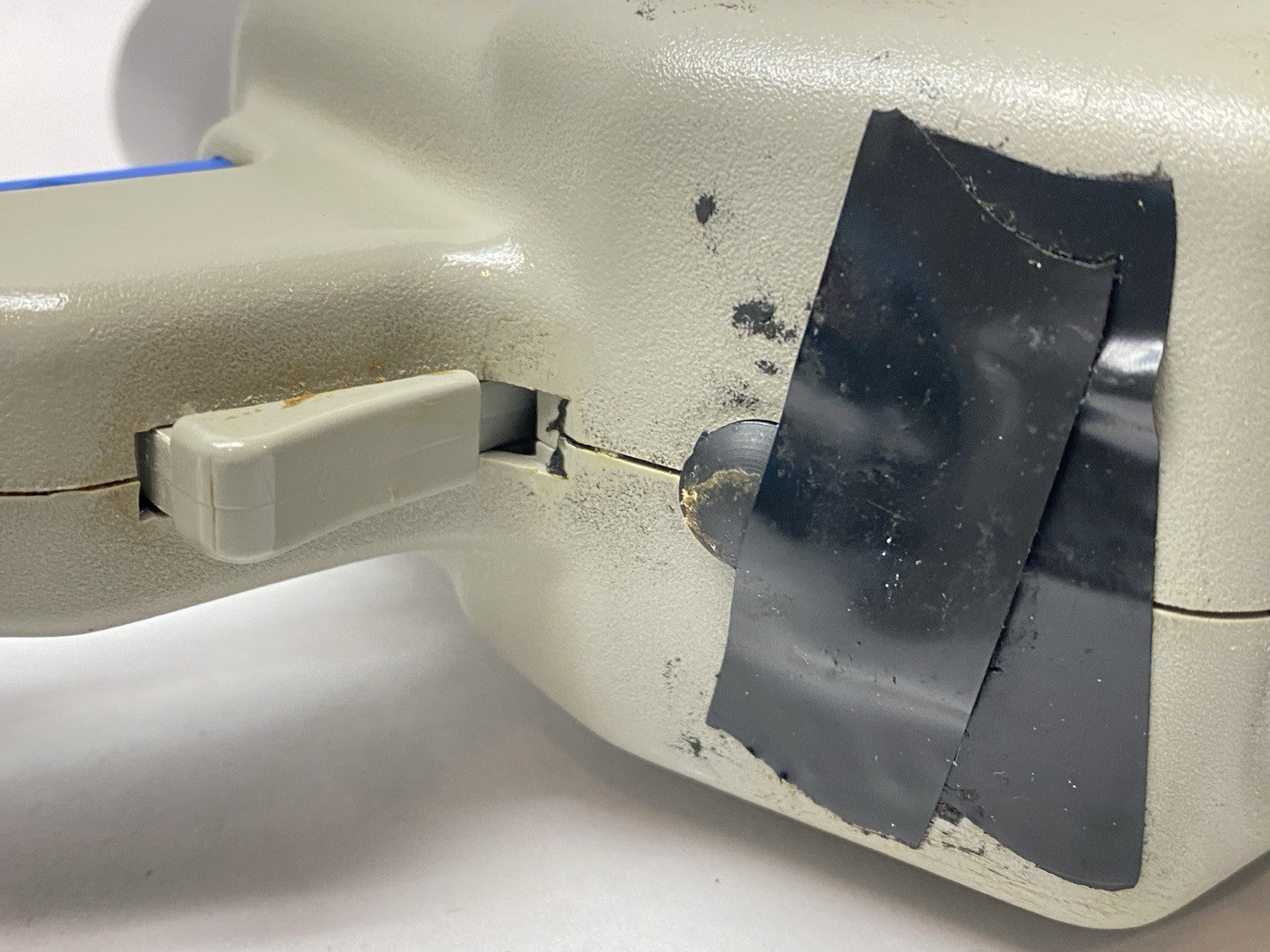 TC-815R | NoiseKen Discharge Gun For Electrostatic Discharge/ESD Simulator - For parts or not working - Maverick Industrial Sales
