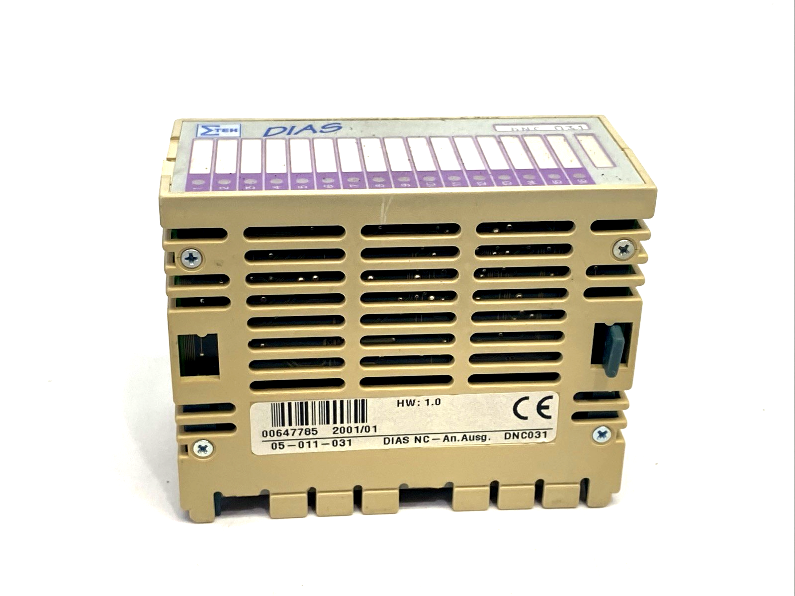 05-011-031 | Sigmatek DNC 031 DIAS Positioner Output Module , BROKEN PLASTIC - For parts or not working - Maverick Industrial Sales