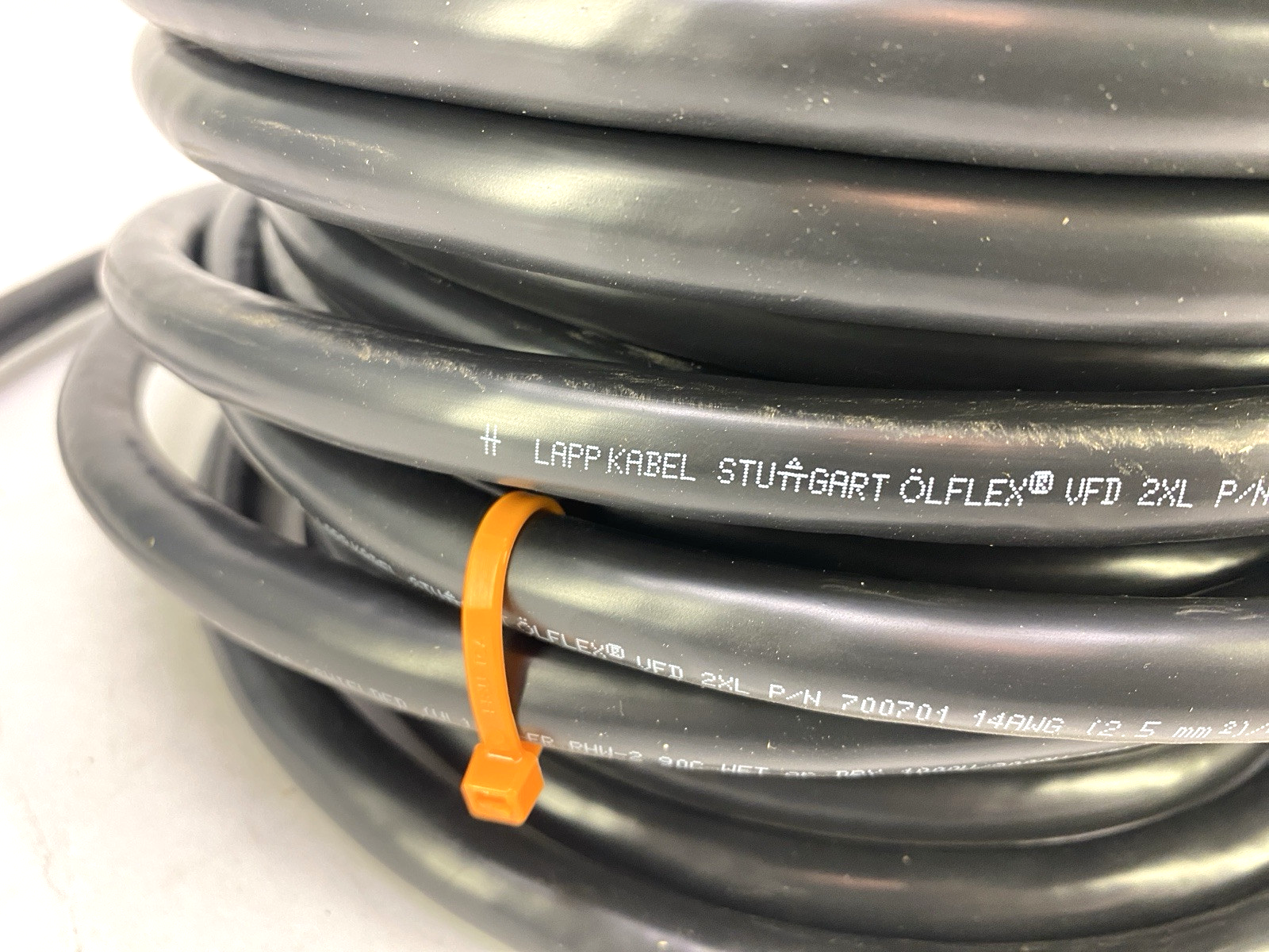 LAPP 700701 Cable OLFLEX VFD 2XL 4G2,5 55.0 FT 4C 14 AWG Black - Maverick Industrial Sales