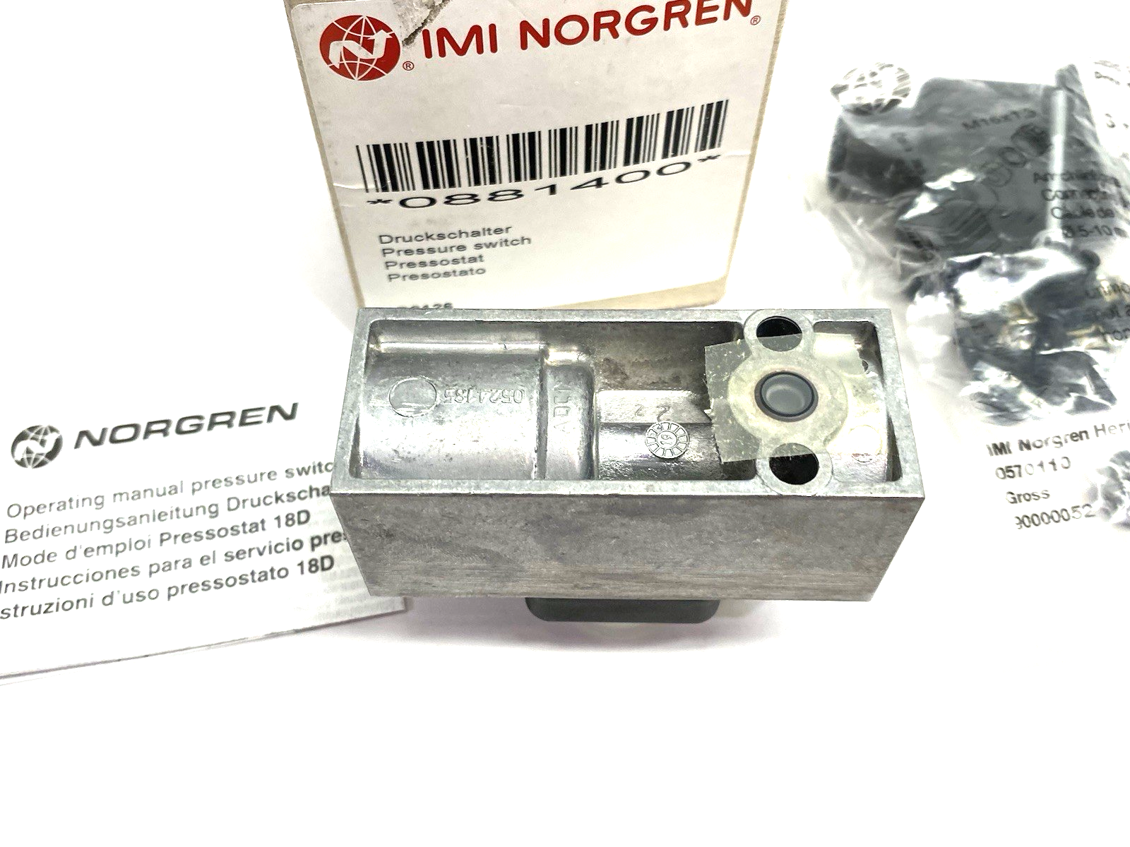 0881400 | IMI Norgren XSz Failure Indication Pressure Switch 1... 16bar - New – Open box - Maverick Industrial Sales