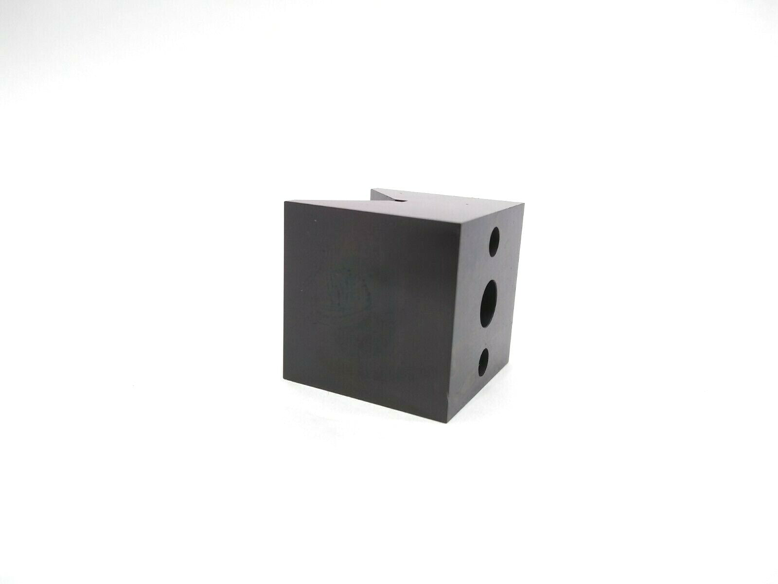 25mm X 25mm | V-Block Mini Bottom Mount - New - Maverick Industrial Sales