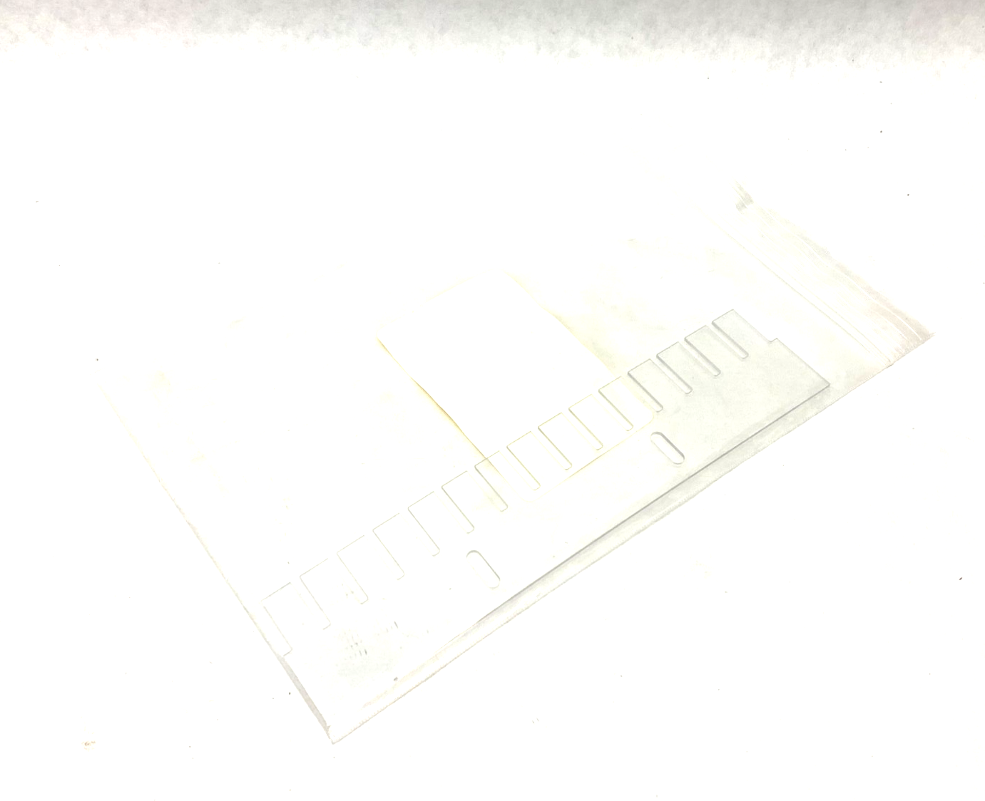Bio Rad 1703627 Pulsed Field Electrophoresis Comb 15-Well for CHEF System - Maverick Industrial Sales