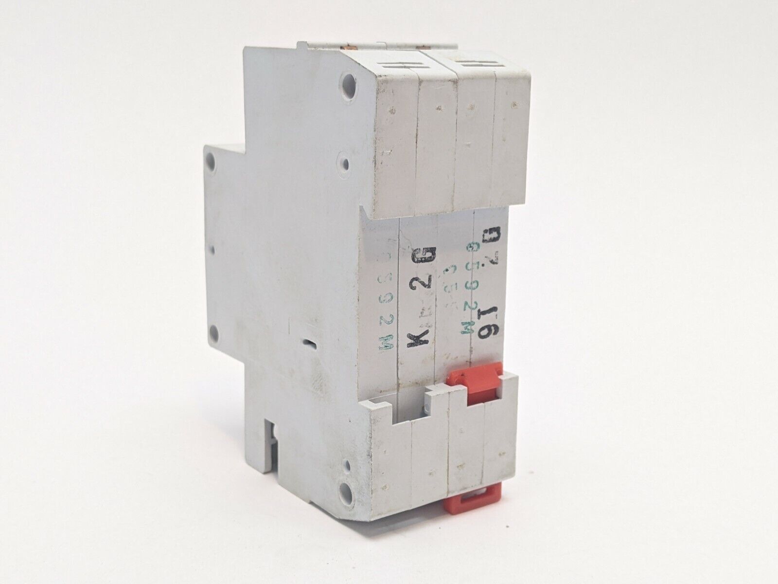 Schrack SD-92-G2A Circuit Breaker 2 Pole 2A Rated 240-415 VAC - Maverick Industrial Sales