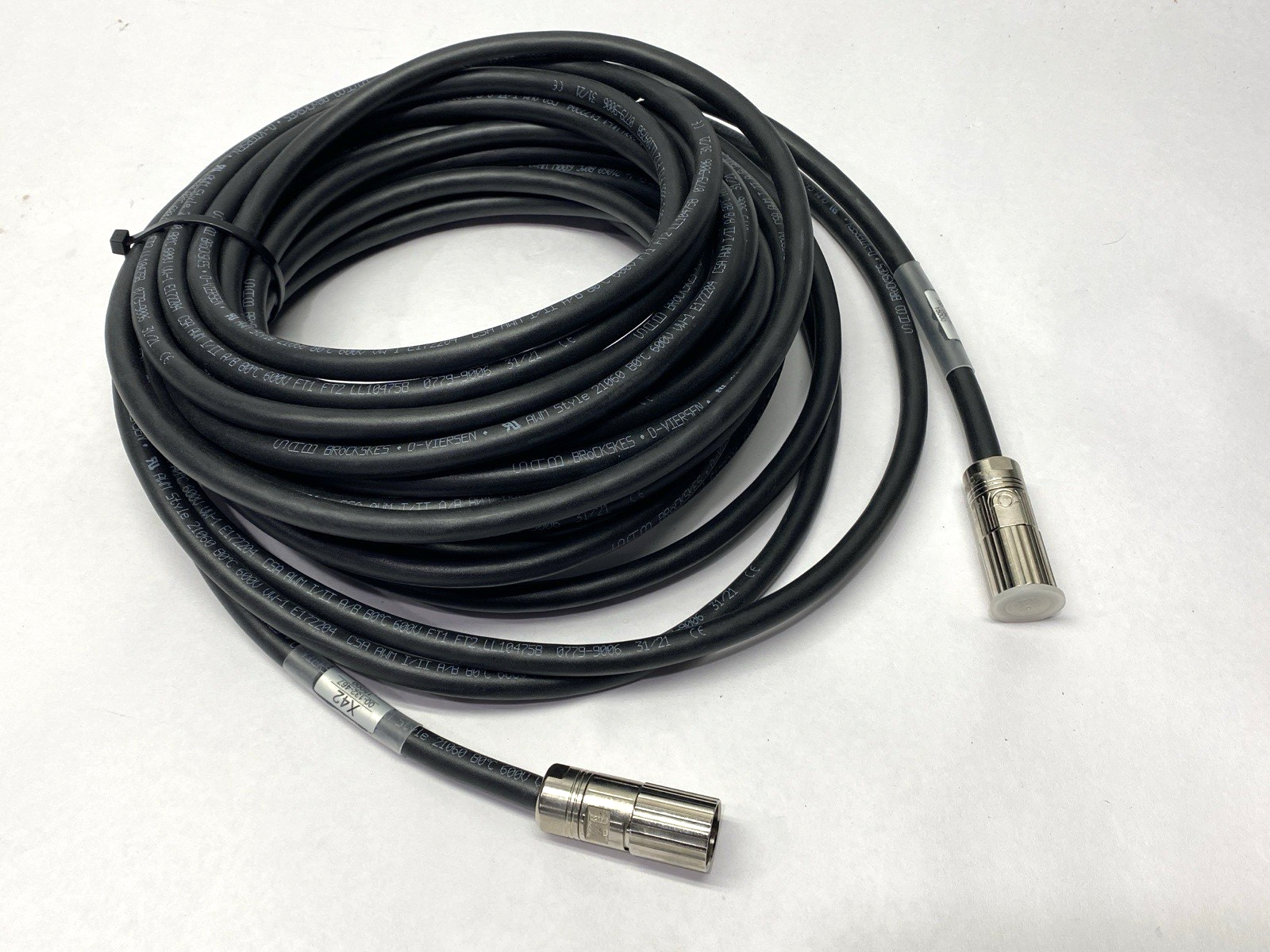 KUKA 00-132-467 Reference Switch Connecting Cable 15m X42 - Maverick Industrial Sales