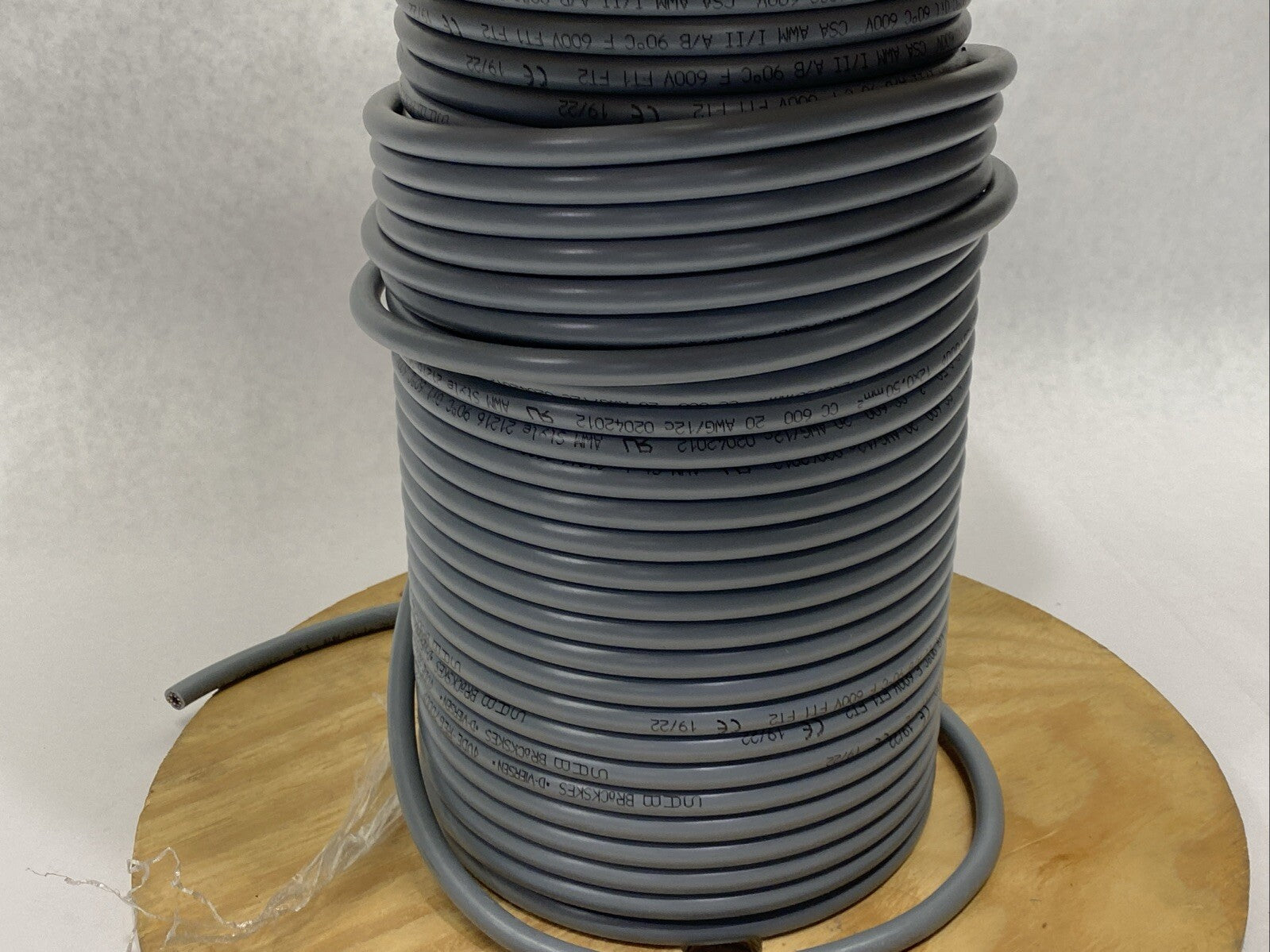 SAB 02042012 Flex Control Cable 12C 20AWG 16x32 PVC Ins Gray 100ft Spool - Maverick Industrial Sales