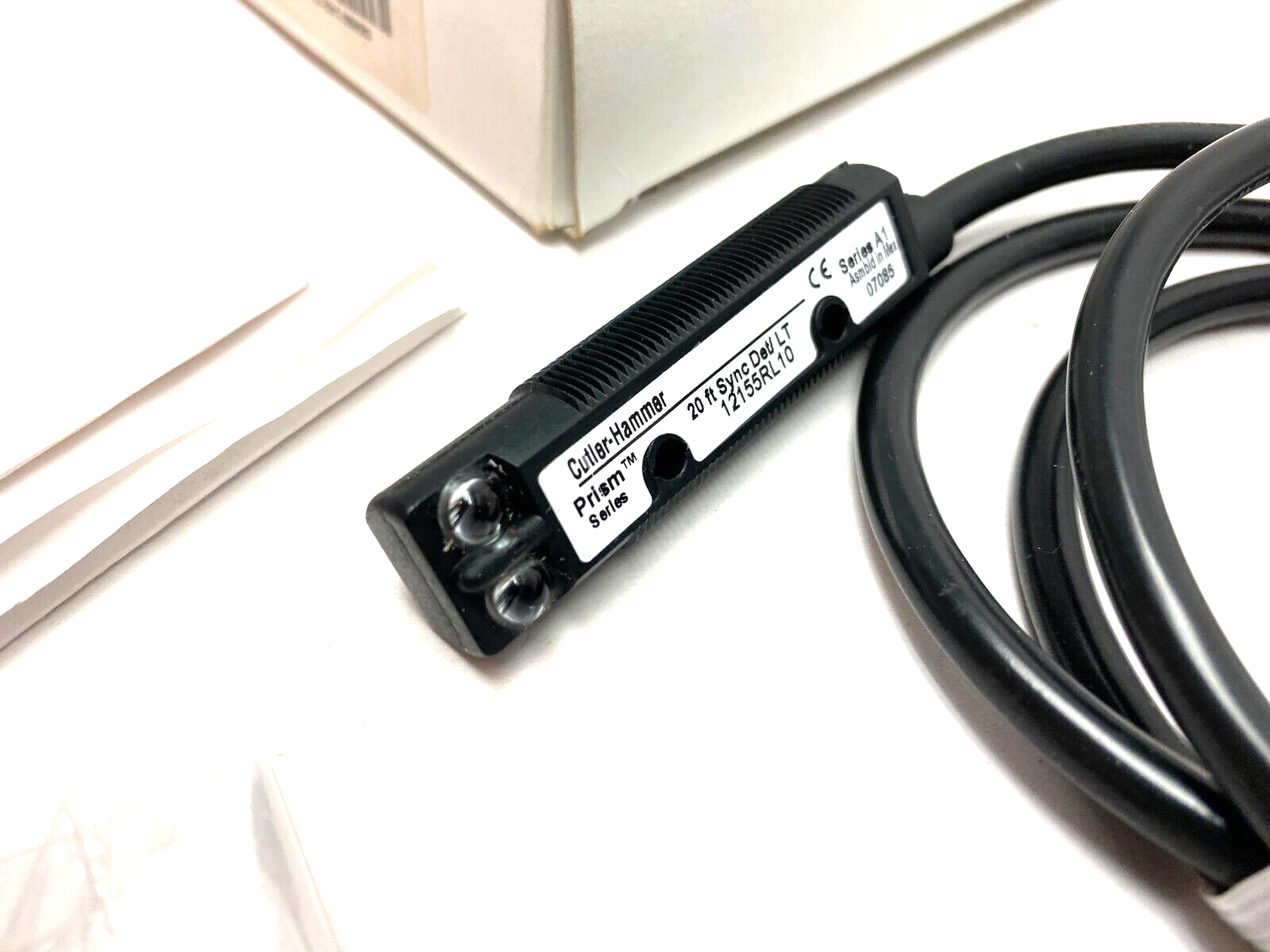 Eaton Cutler-Hammer 12155RL10 Prism Series OEM Photoelectric Sensor 20' Sync Det - Maverick Industrial Sales