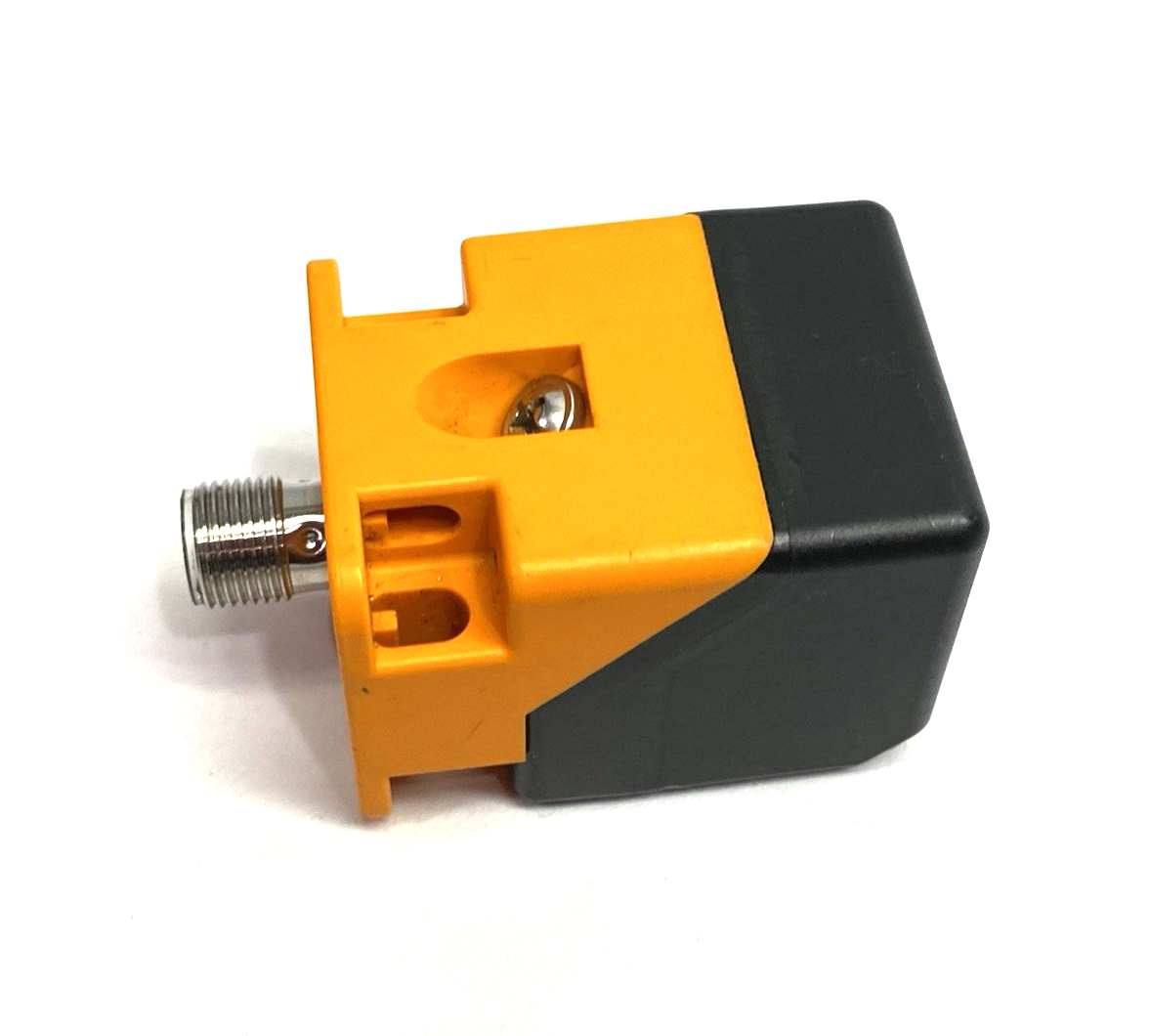 IM5117 | Ifm Inductive Cube Sensor, Long Sense Range, IMC3040-BPKG/US-100-DPS - Used - Maverick Industrial Sales