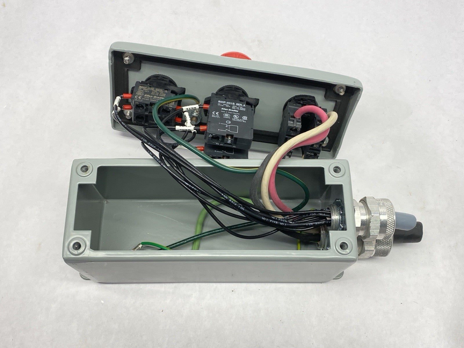 E3PBGXM | Hoffman Enclosure w/ Allen Bradley 800P-U2F3F3 800FP-LF3 800FP-MT44 - Used - Maverick Industrial Sales