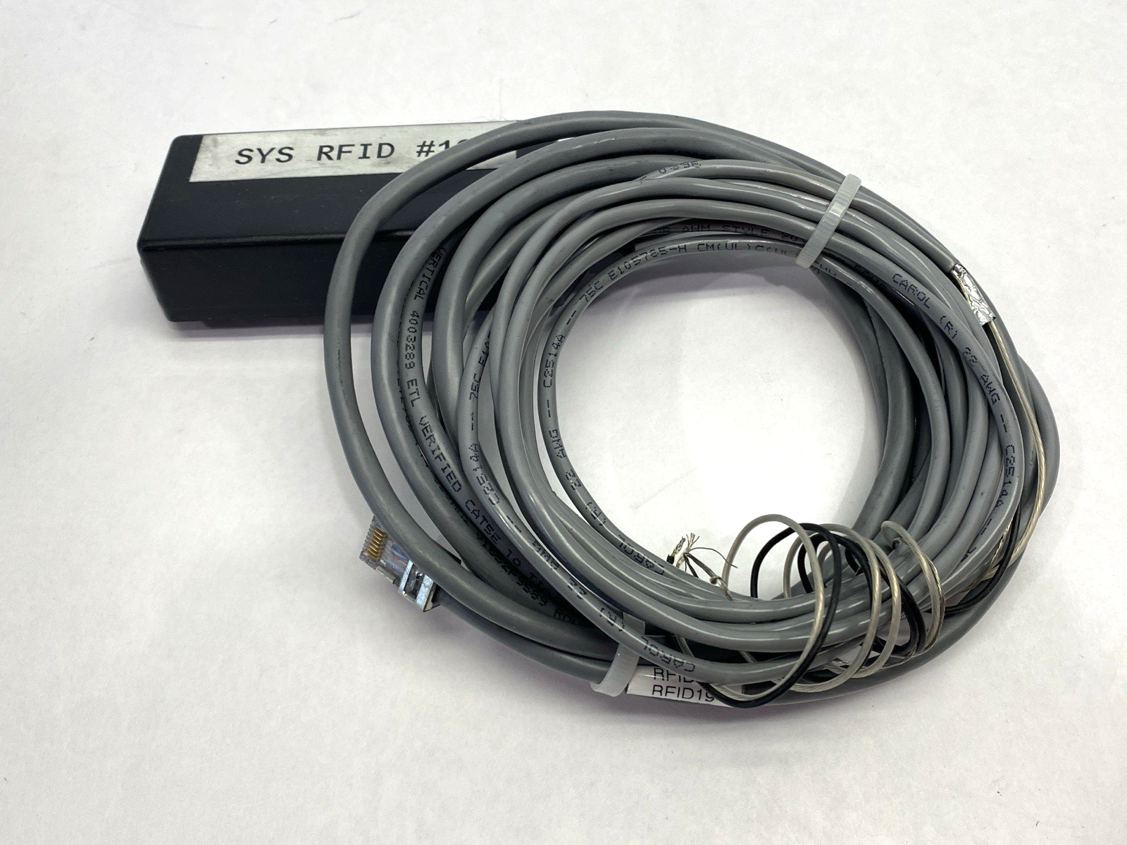 RFID 719-0098-25SA25CATSH Slim Line Smart Antenna - Maverick Industrial Sales