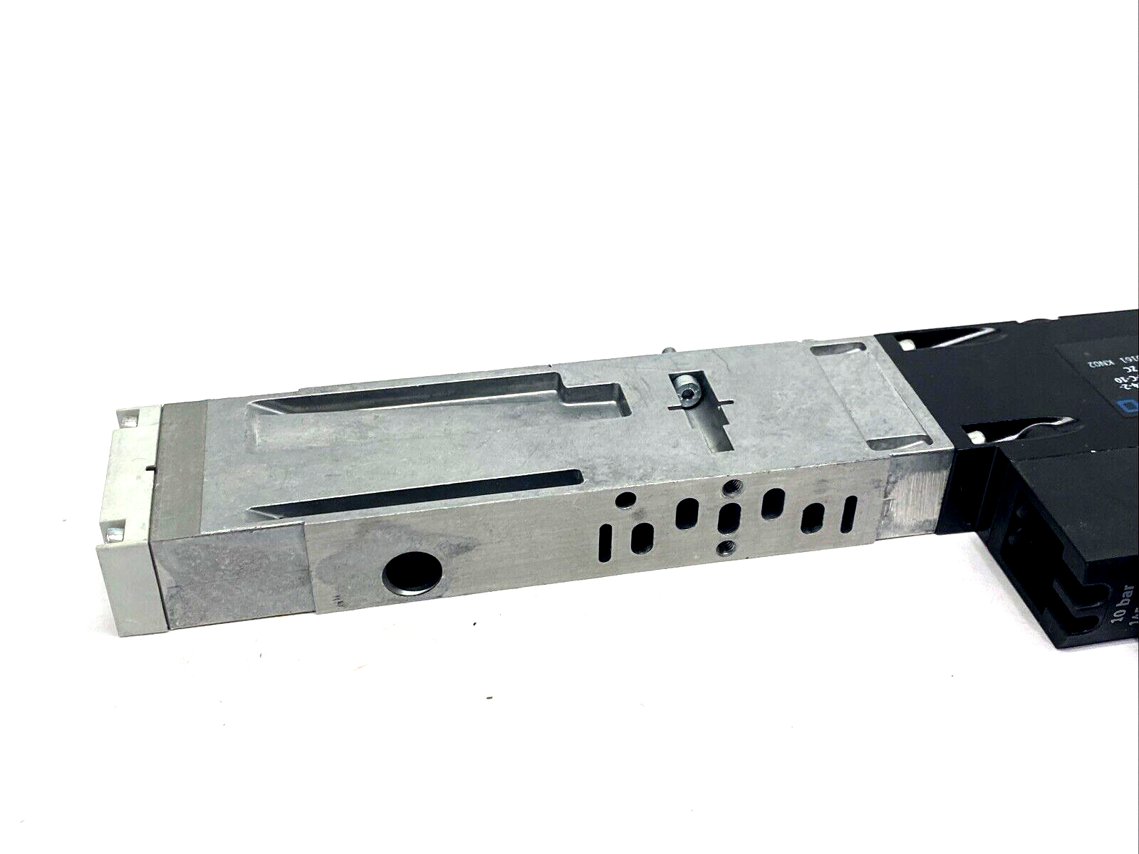 Festo VABF-S4-2-R2C2-C-10 Regulator Plate 540161 BROKEN GAUGE - Maverick Industrial Sales