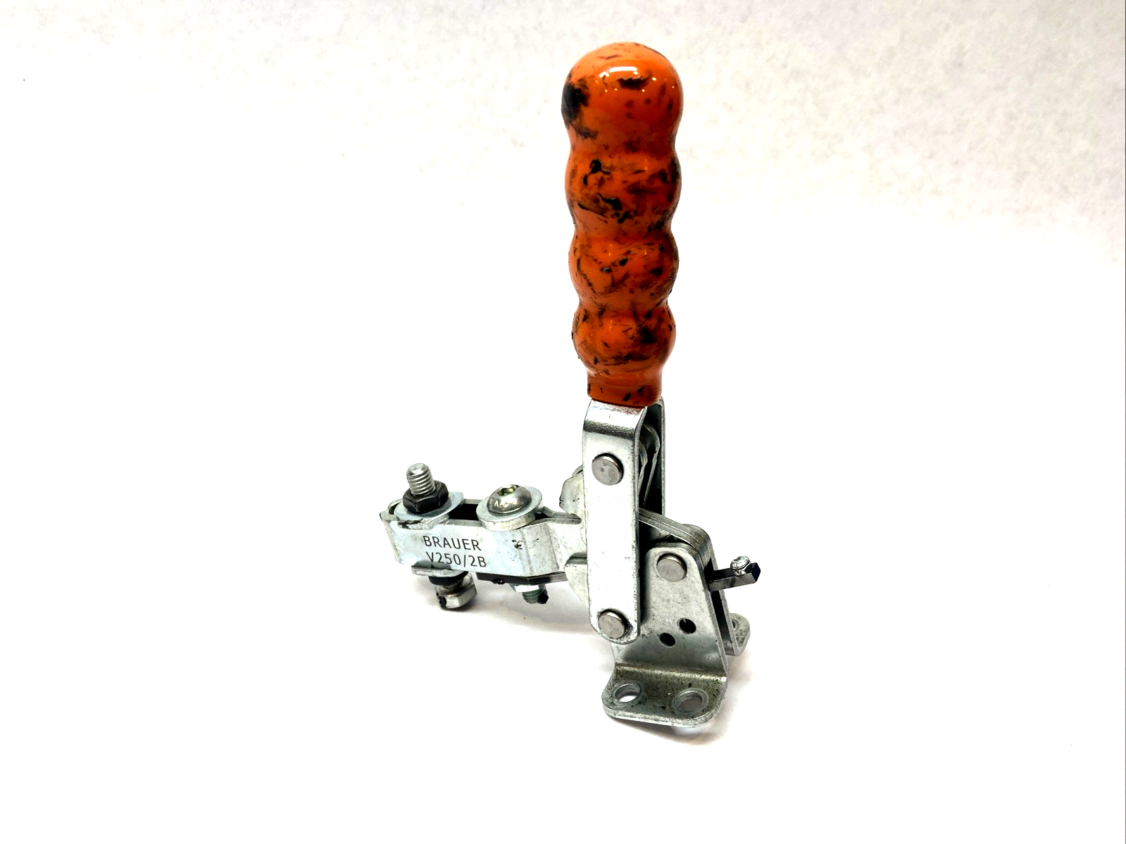 V250/2B | Brauer Vertical Toggle Clamp - Used - Maverick Industrial Sales