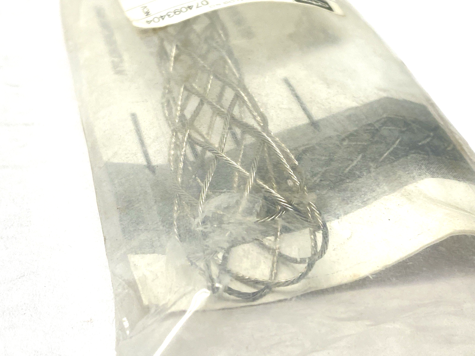 074093404 | Hubbell Kellems Liquidtight Conduit Wire Grip Straight 1" - New - Maverick Industrial Sales