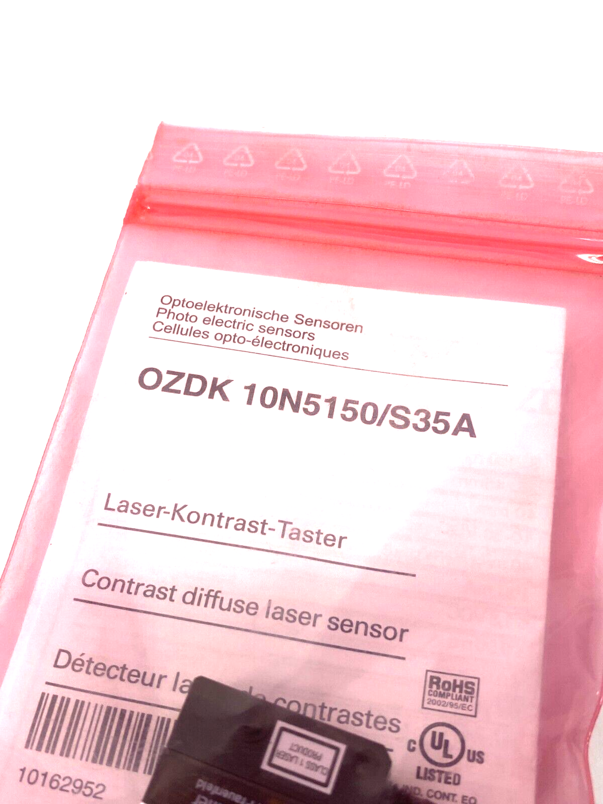 Baumer OZDK 10N5150/S35A Miniature Diffuse Contrast Sensor 3~150mm 10162952 - Maverick Industrial Sales
