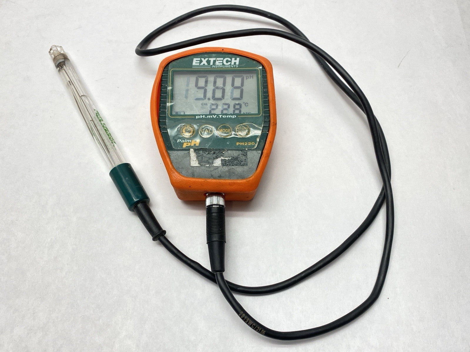 PH220 | Extech Waterproof Palm PH Meter With Probe - Used - Maverick Industrial Sales