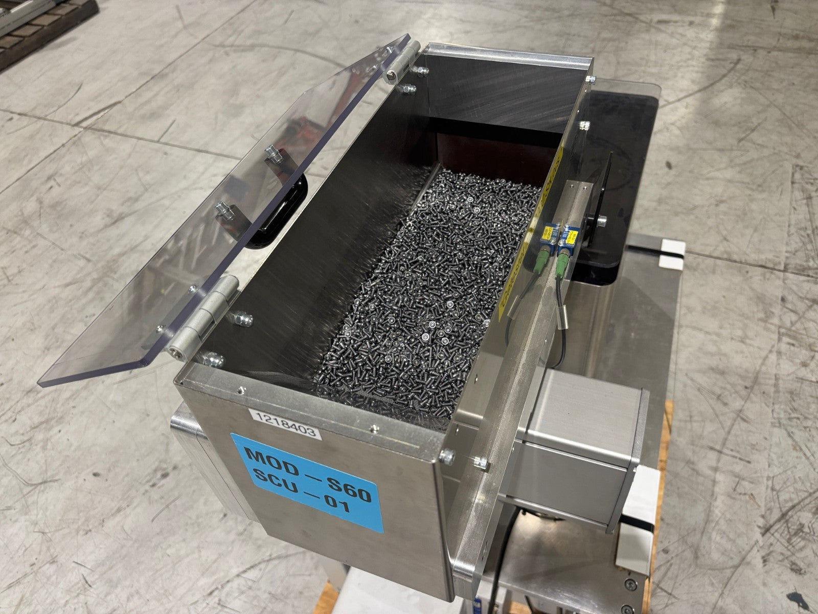 Weber ZEL 240 Vibratory Bowl Screw Feeder System MFS168 SOR 3, C30S1M Controller - Maverick Industrial Sales