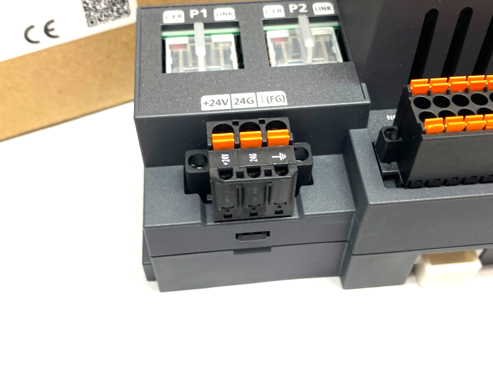 Mitsubishi NZ2GFSS2-8TE Block Type Remote Safety DC Digital Output Unit CC-Link - Maverick Industrial Sales