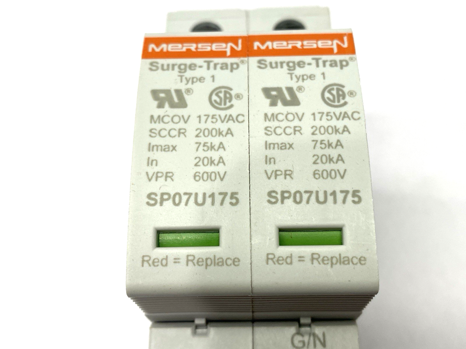 STP240S07 | Mersen Surge Trap Pluggable Protective Device 240/120V - New – Open box - Maverick Industrial Sales