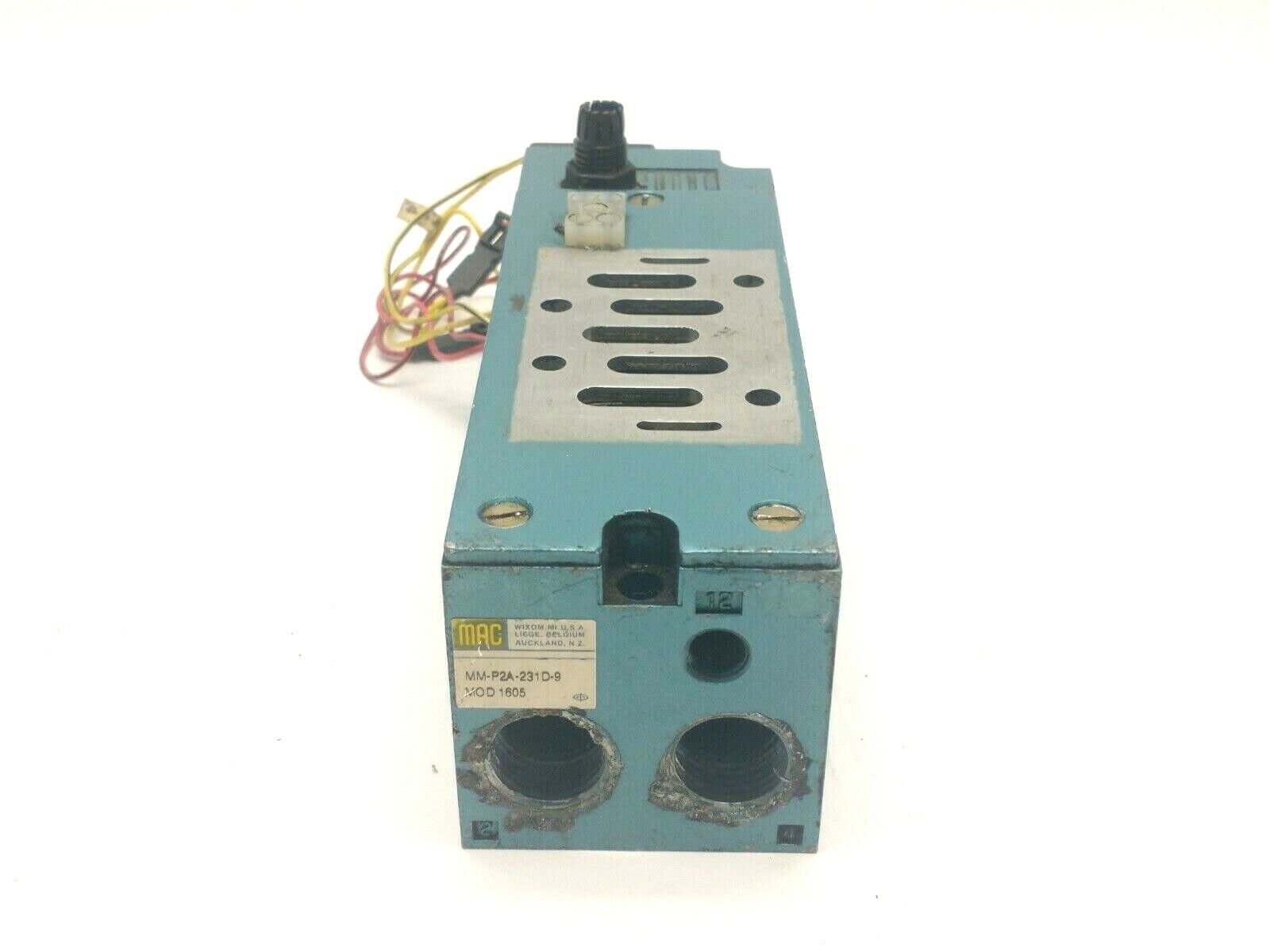 MAC Valves MM-P2A-231D-9 Mod 1605 Valve Manifold Base 1/2" NPTF - Maverick Industrial Sales