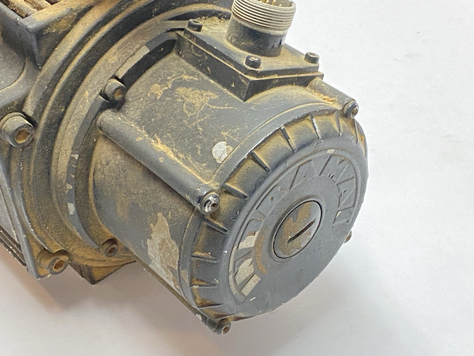 MDD090C-N-040-N2L-110GA0 | Indramat Servo Motor w/ Alpha SPF 110-MX1-8,2-40/110S01 - Used - Maverick Industrial Sales
