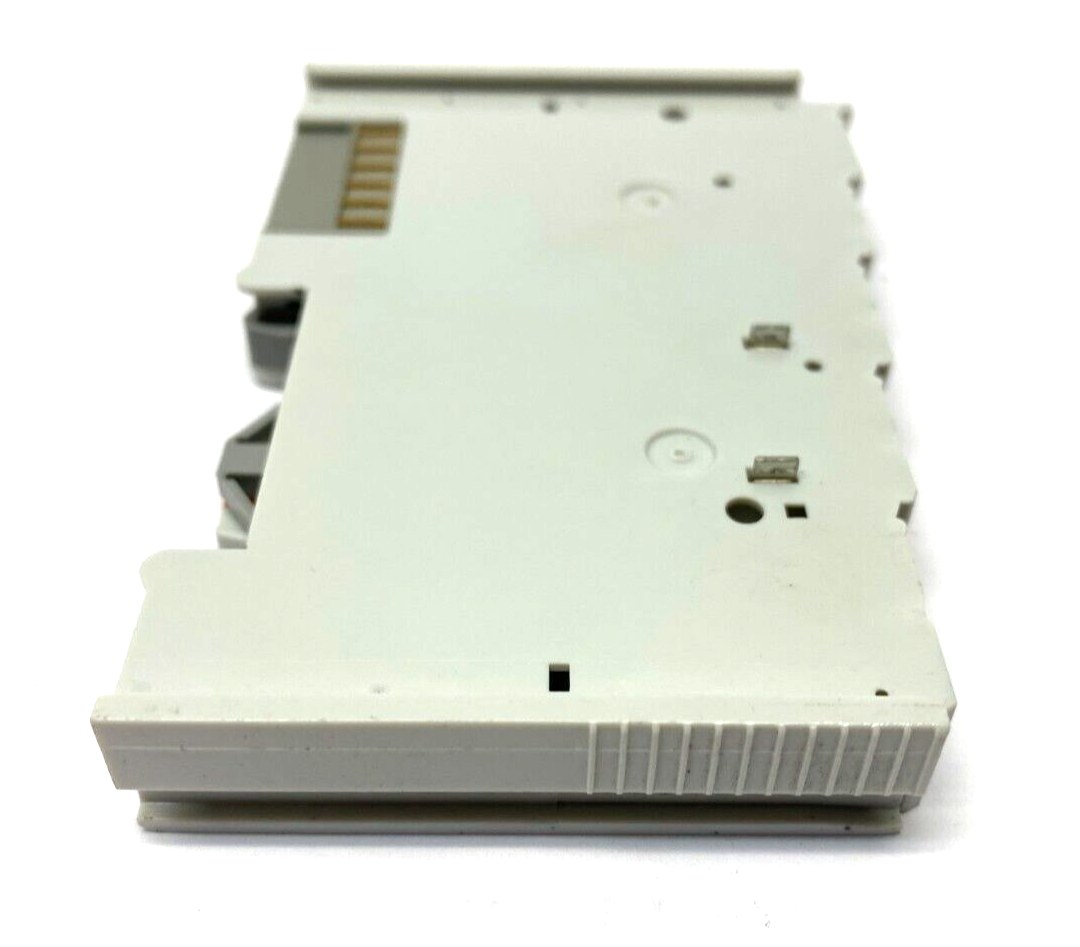 KL2408 | Beckhoff Digital Output Terminal 8-Channel 24VDC 0.5A - Used - Maverick Industrial Sales